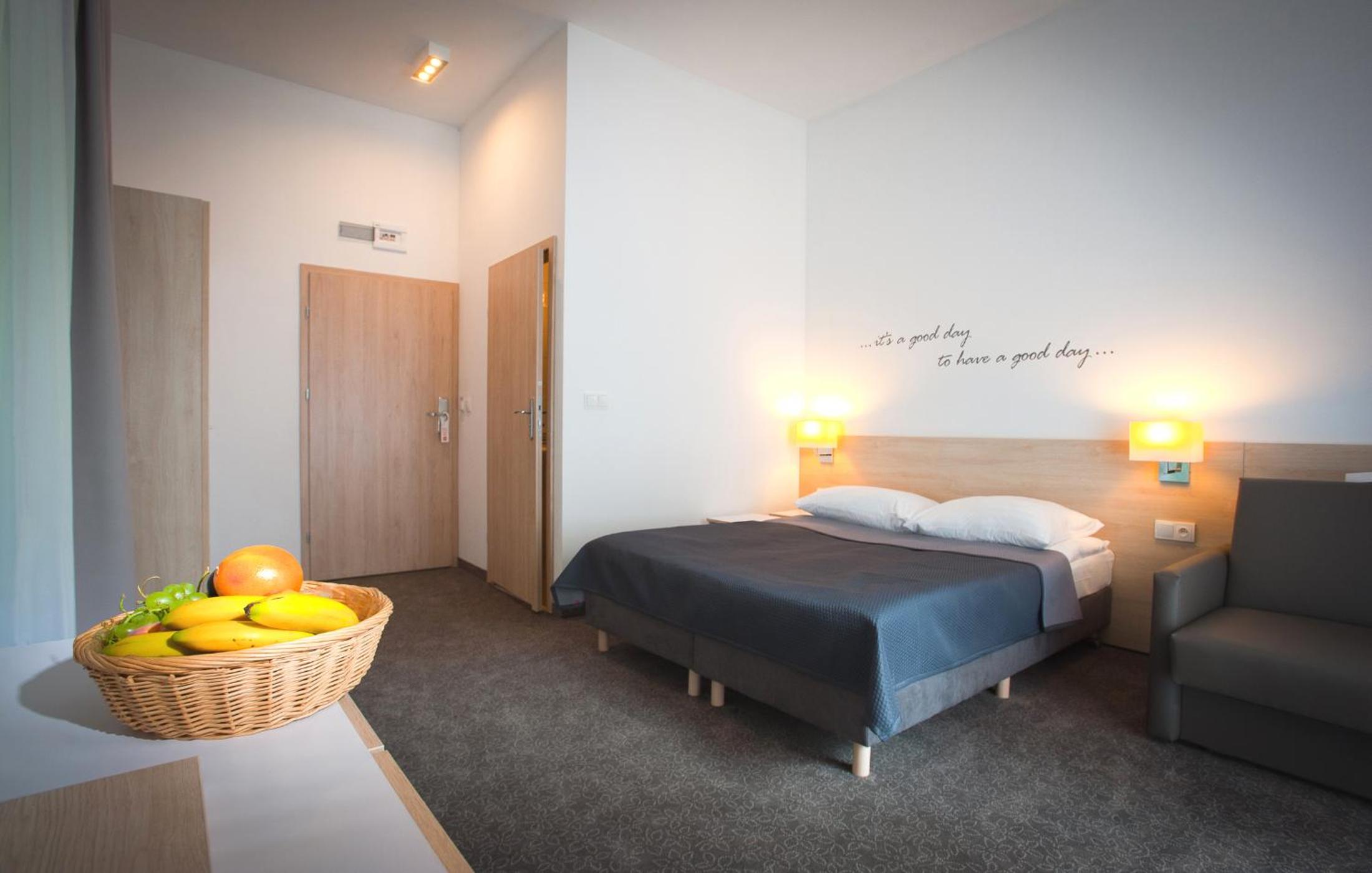 Single Room photo 1