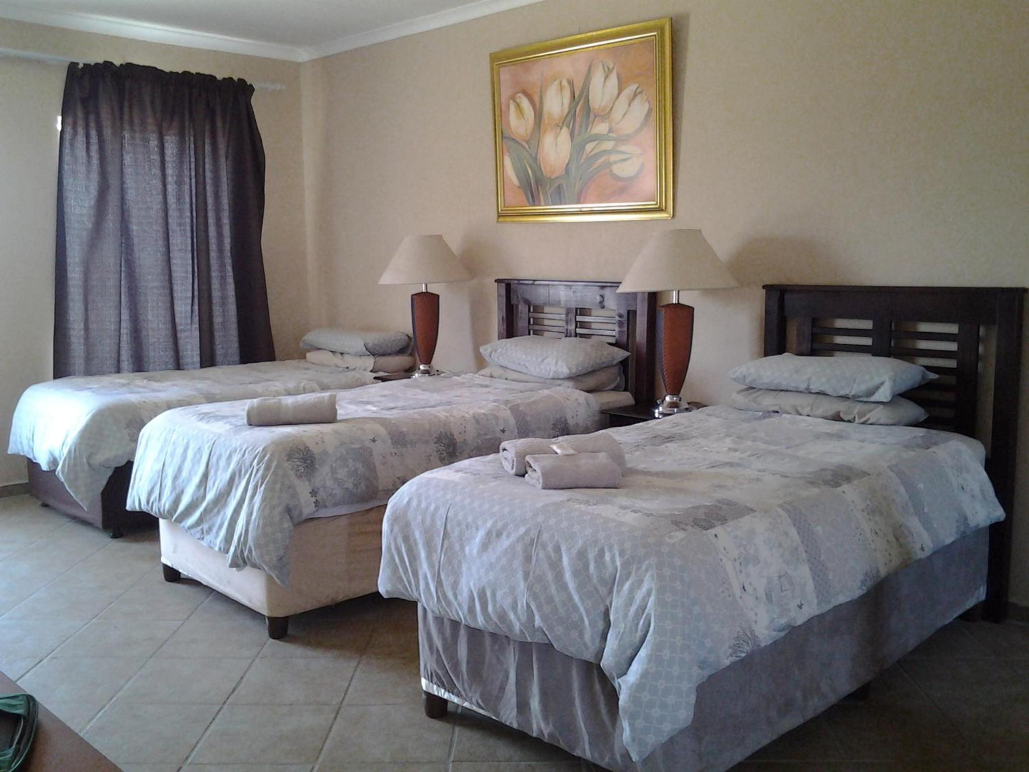 Standard Triple Room photo 1