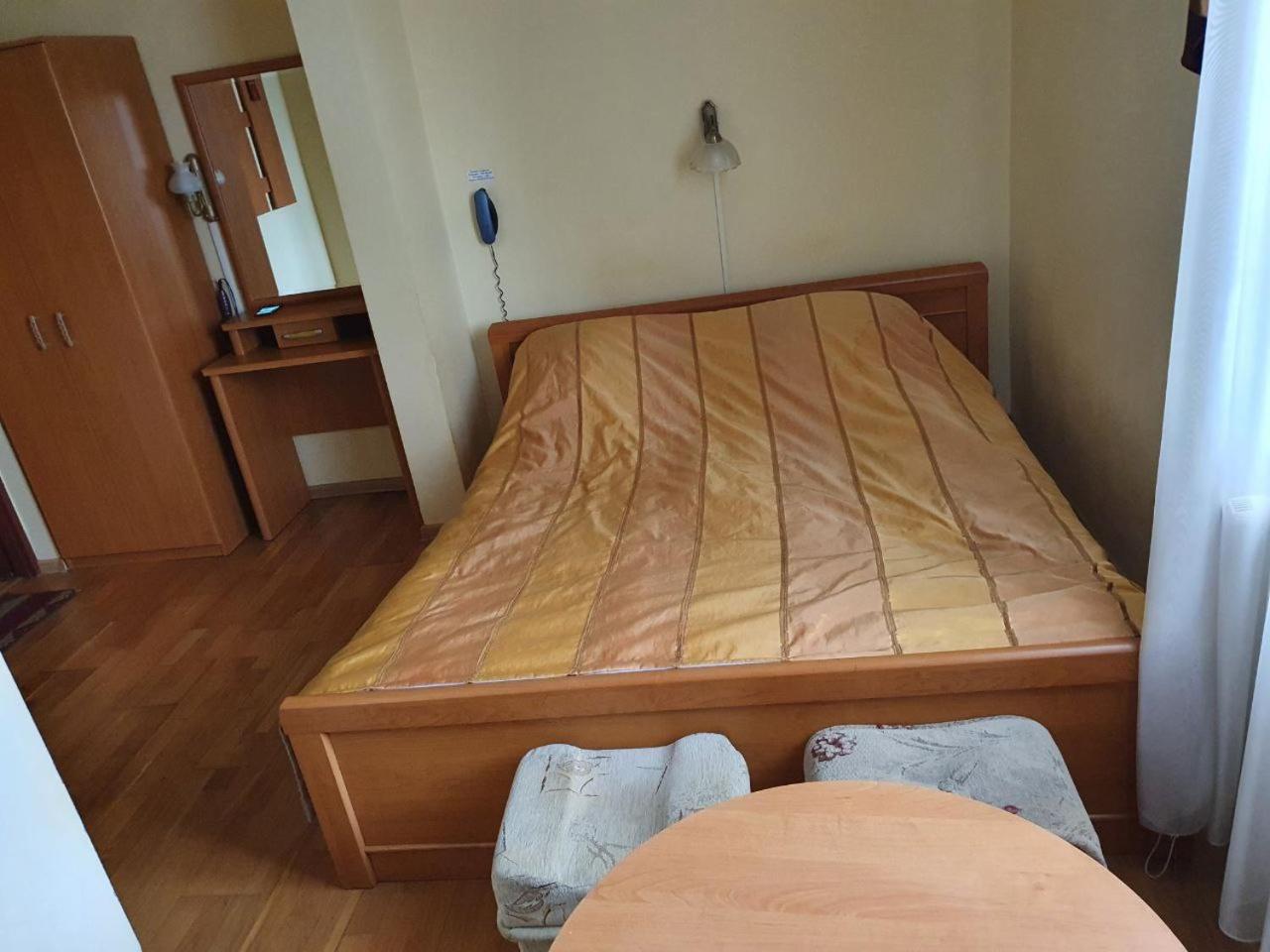 Standard Double Room photo 3