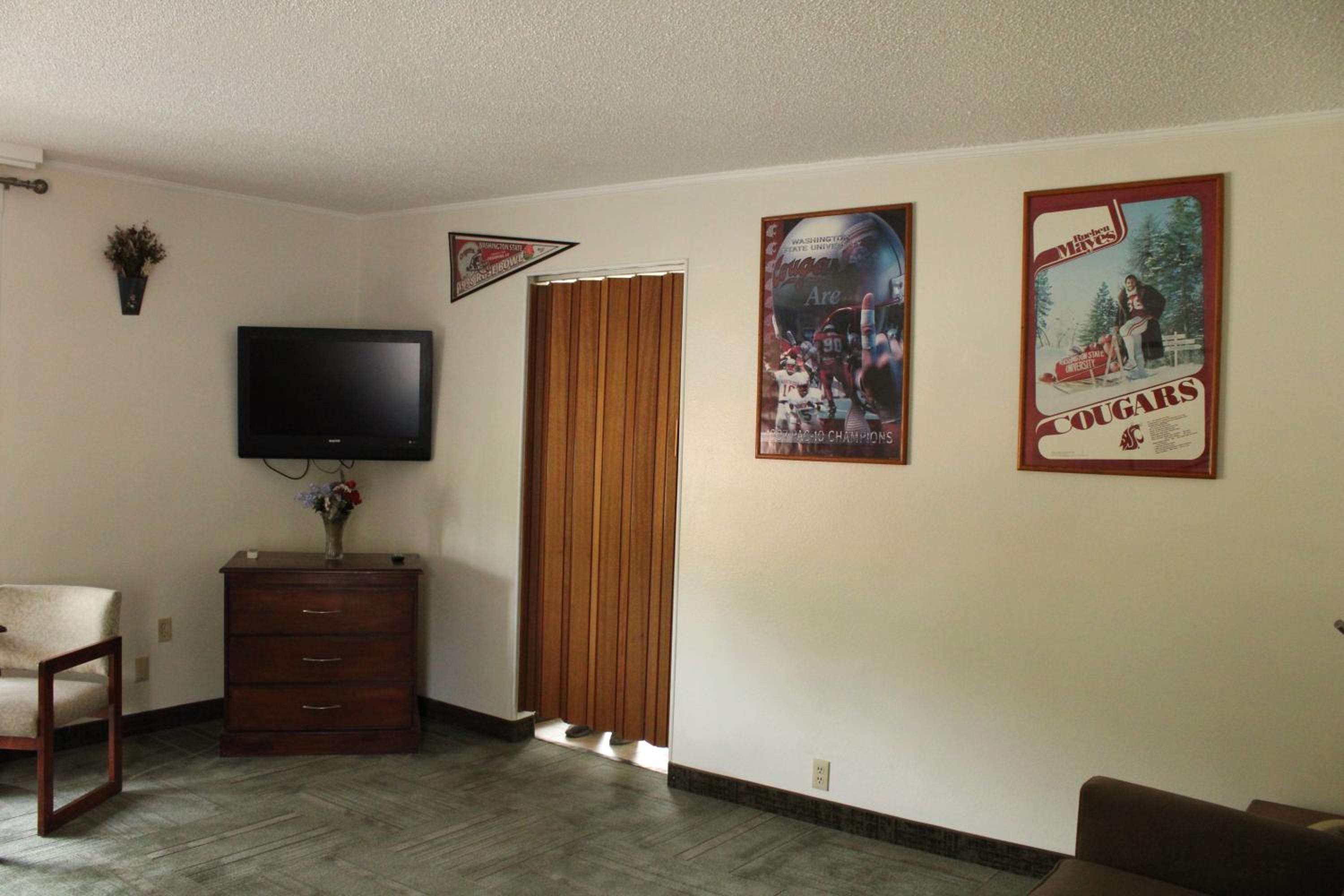 Deluxe King Studio photo 2