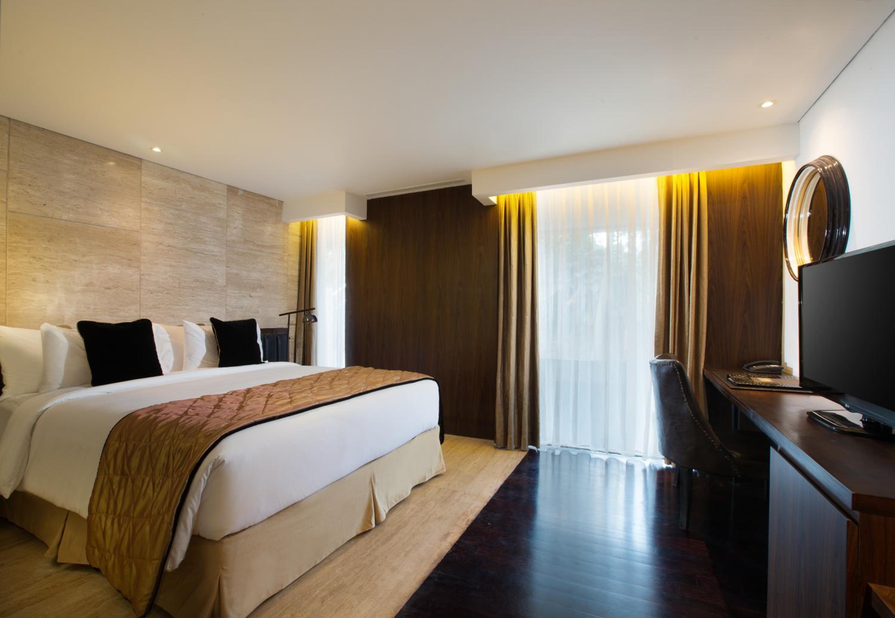 Superior Queen Room - Second Floor photo 3