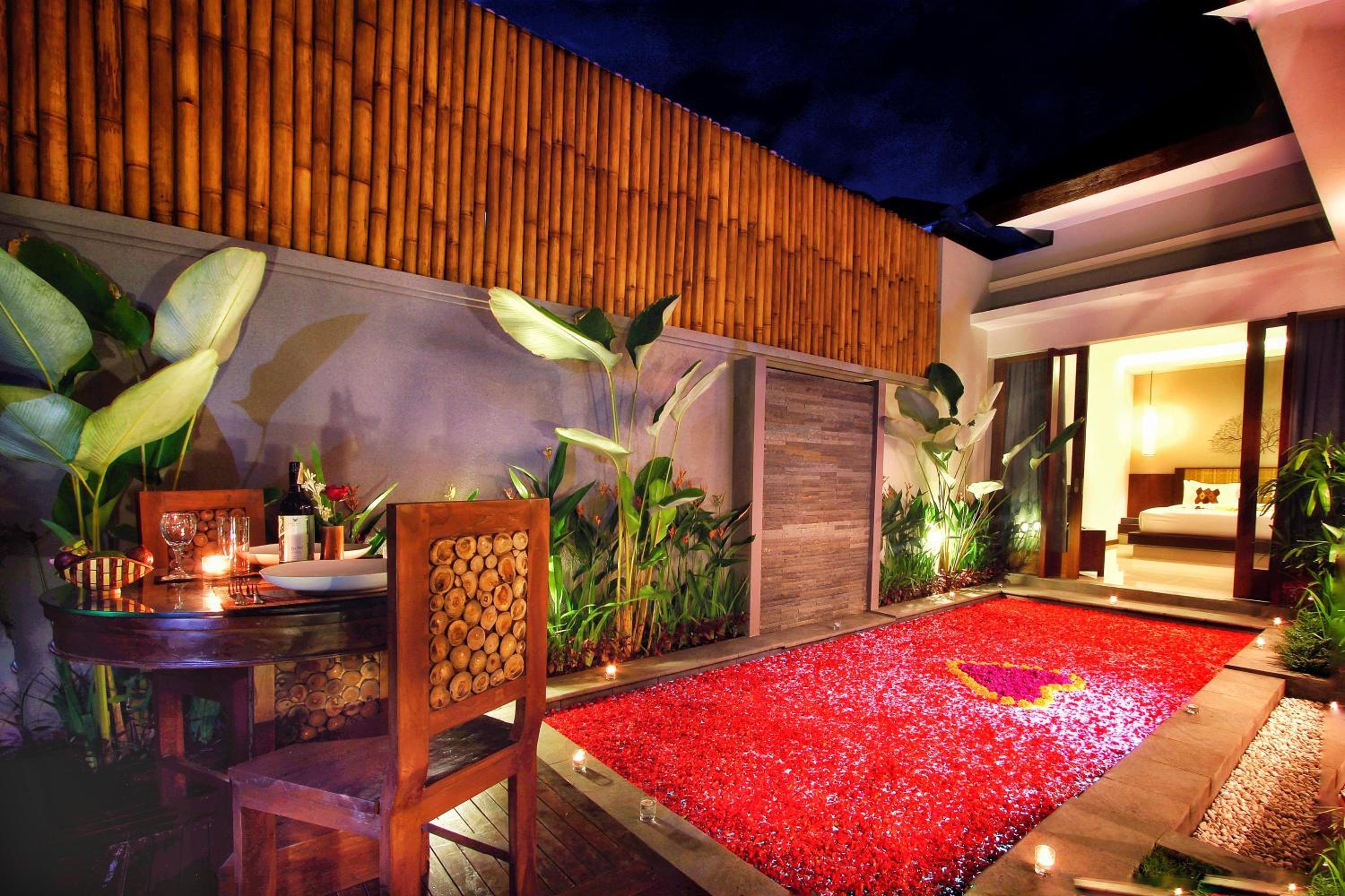 Superior One-Bedroom Villa with Private Pool - Photo 14
