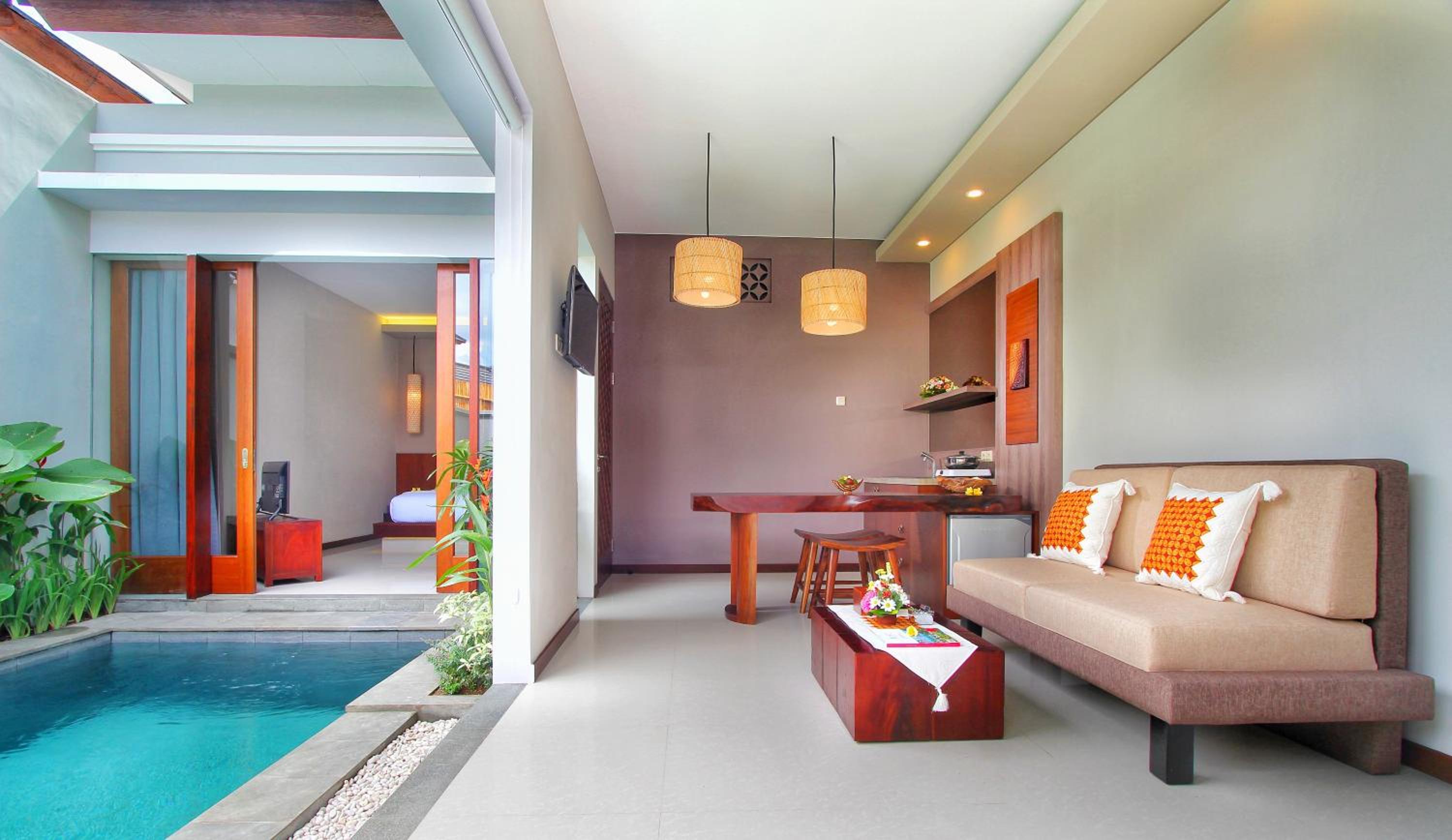 Superior One-Bedroom Villa with Private Pool - Photo 13
