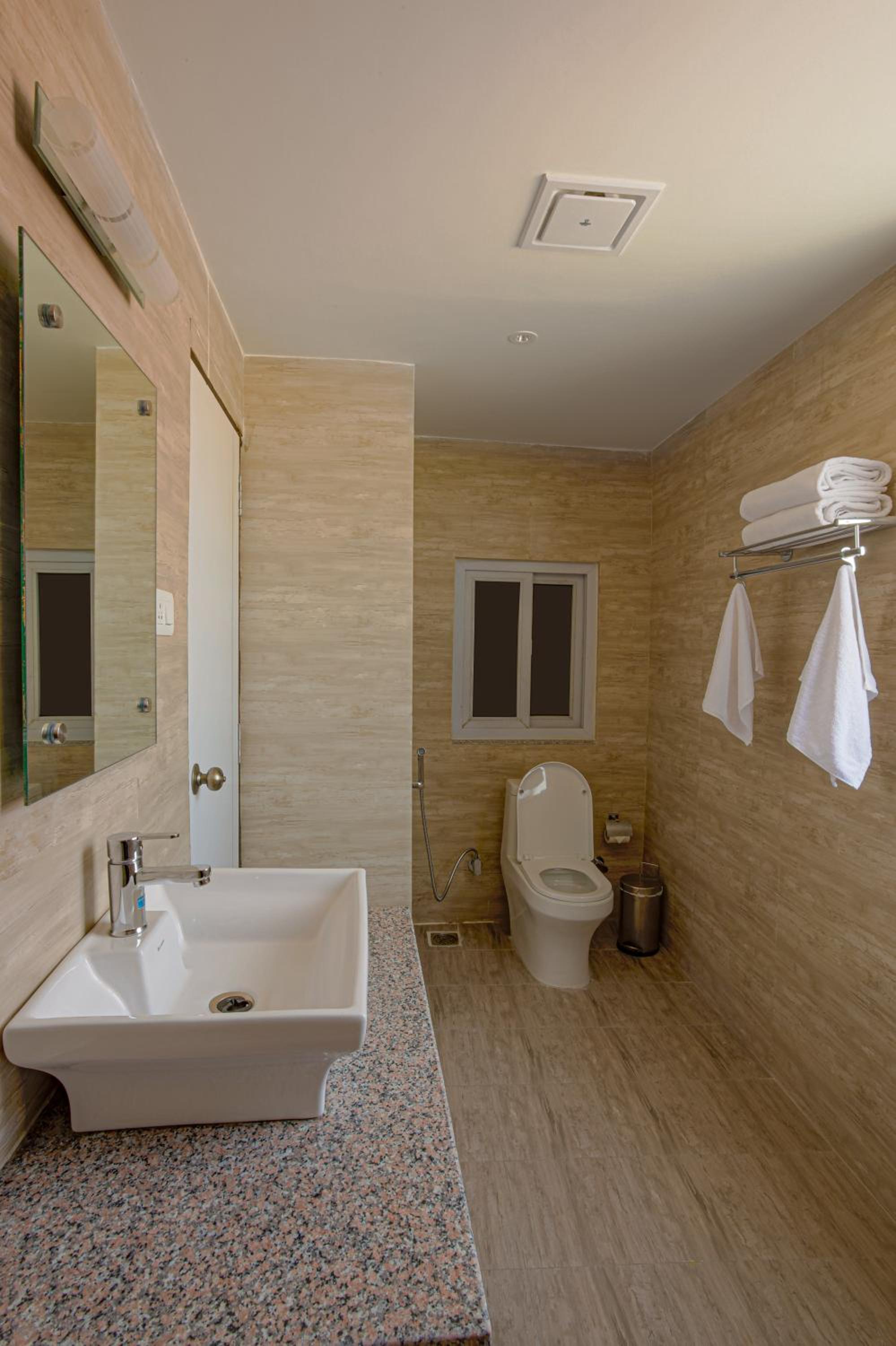 Double Or Twin Room - Photo 3