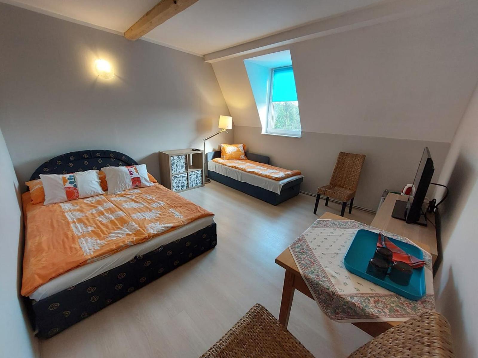 Triple Room