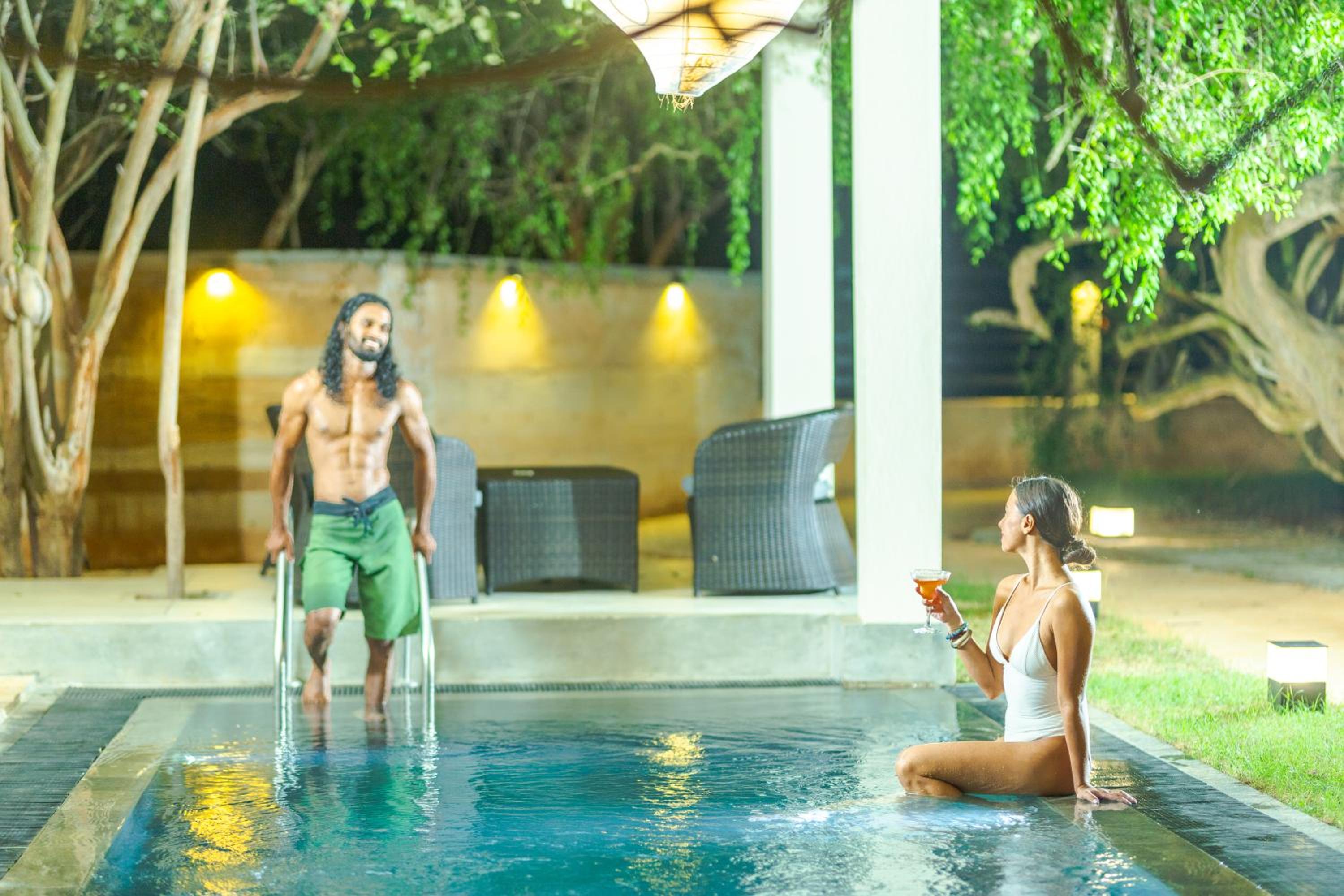 Executive Villa with Rooftop Jacuzzi and Pool - Photo 31