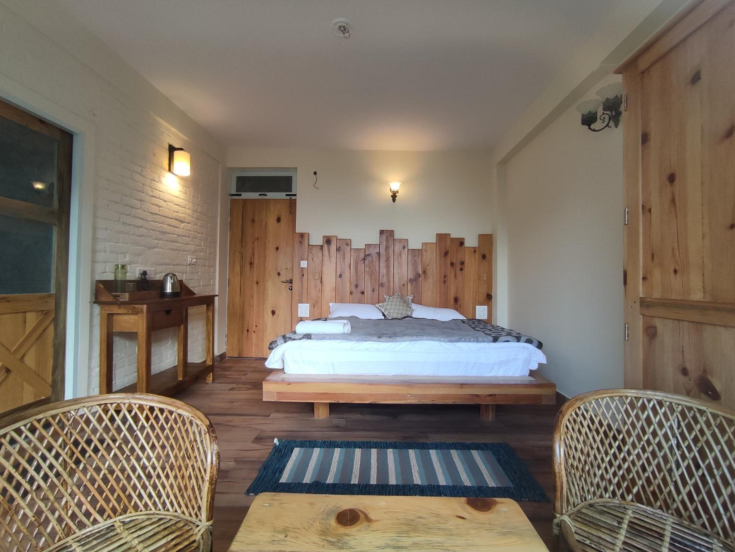 Double Room with Balcony photo 2