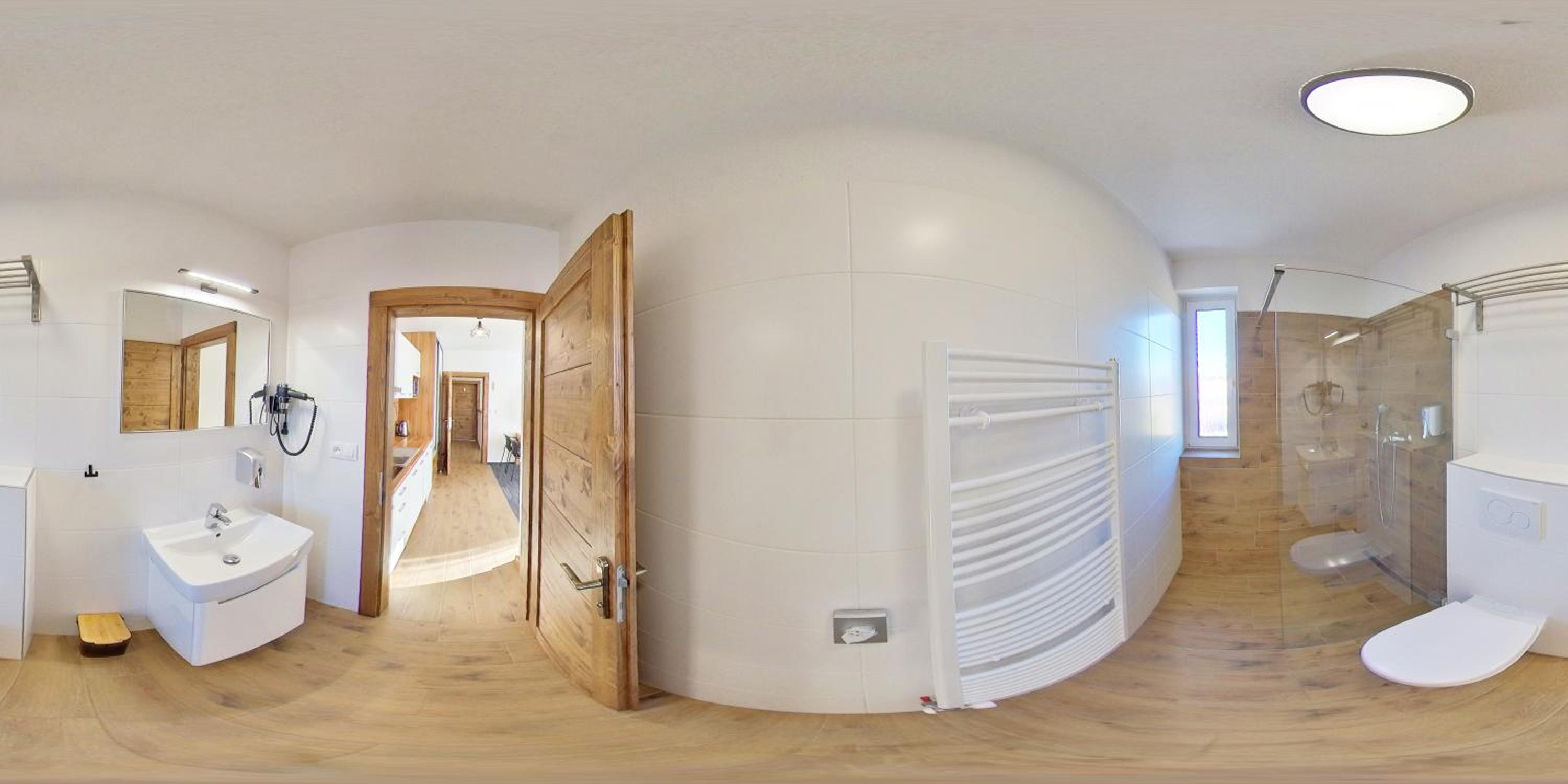 One-Bedroom Apartment photo 2