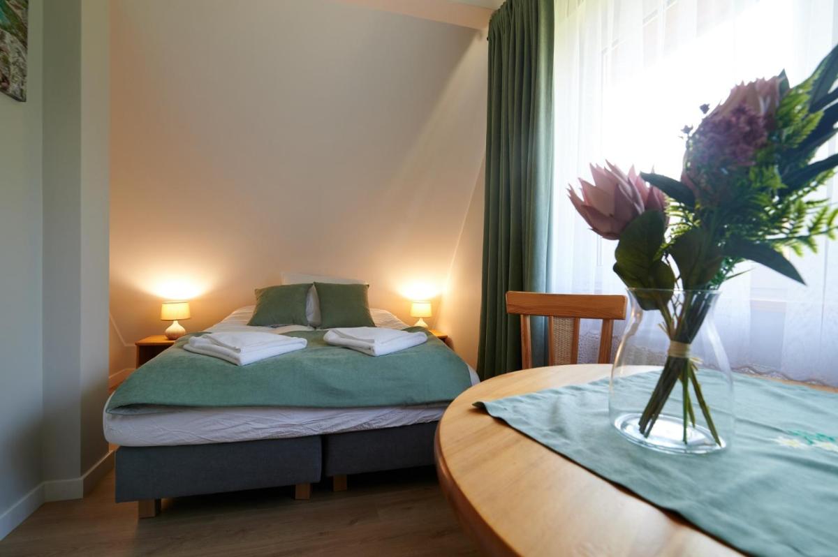 Deluxe Apartment with Garden View
