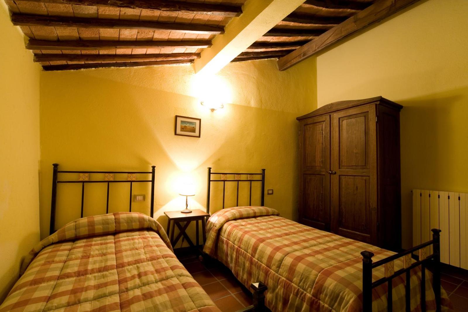 One-Bedroom Apartment (2 Adults) - Photo 13