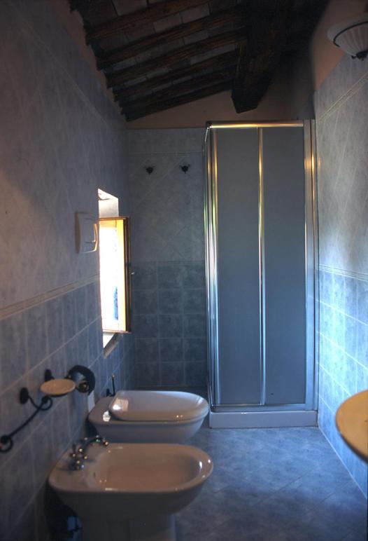 One-Bedroom Apartment (2 Adults) - Photo 10