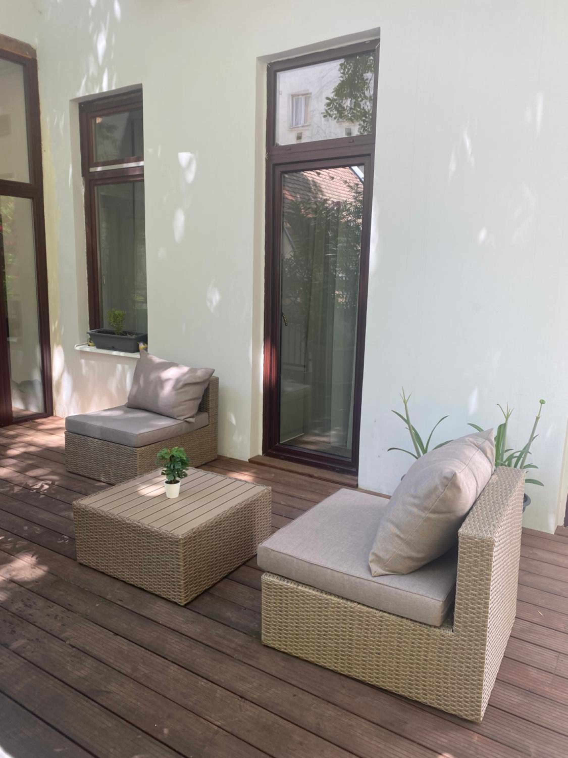 Double Room with Patio - Photo 3