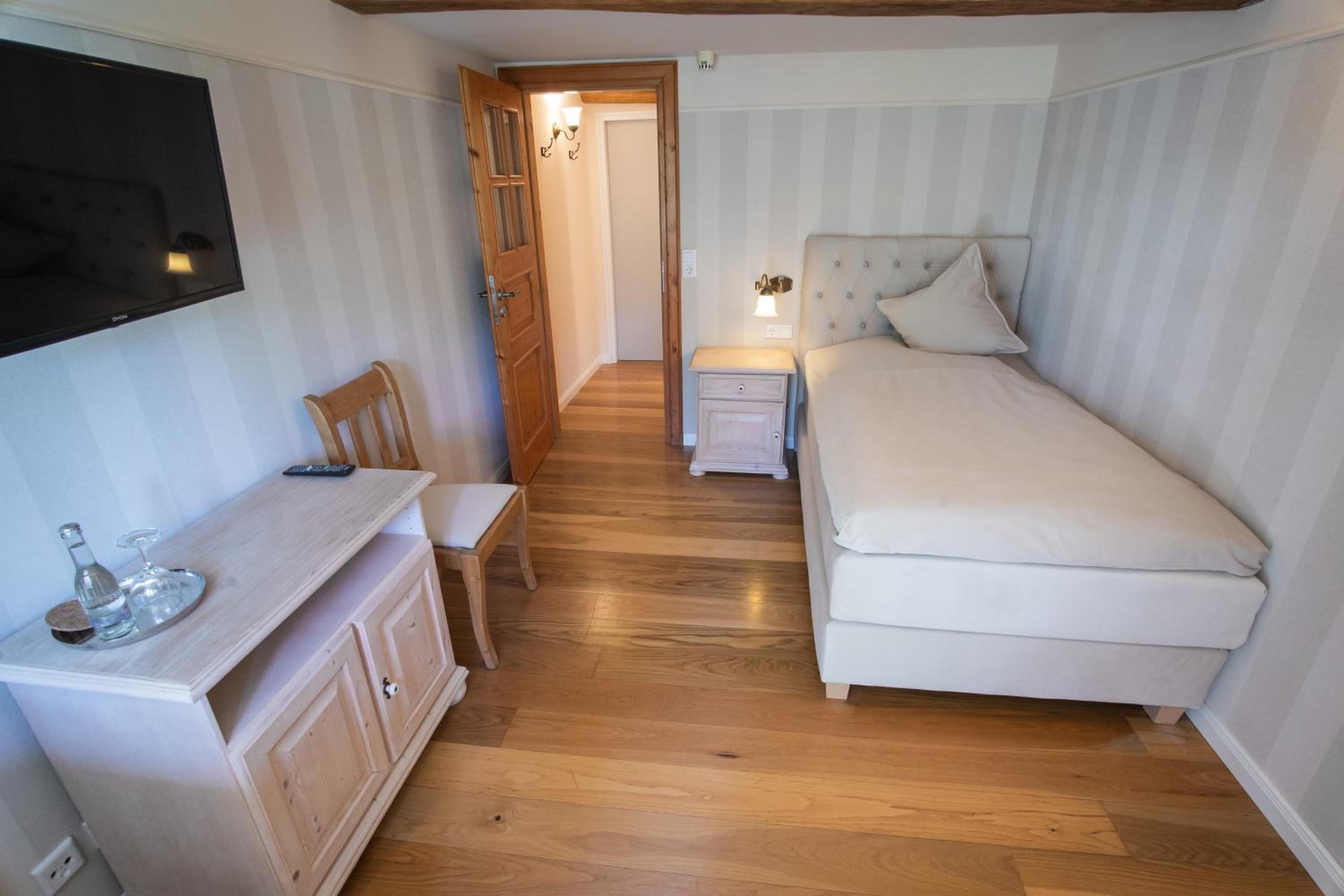 Superior Single Room