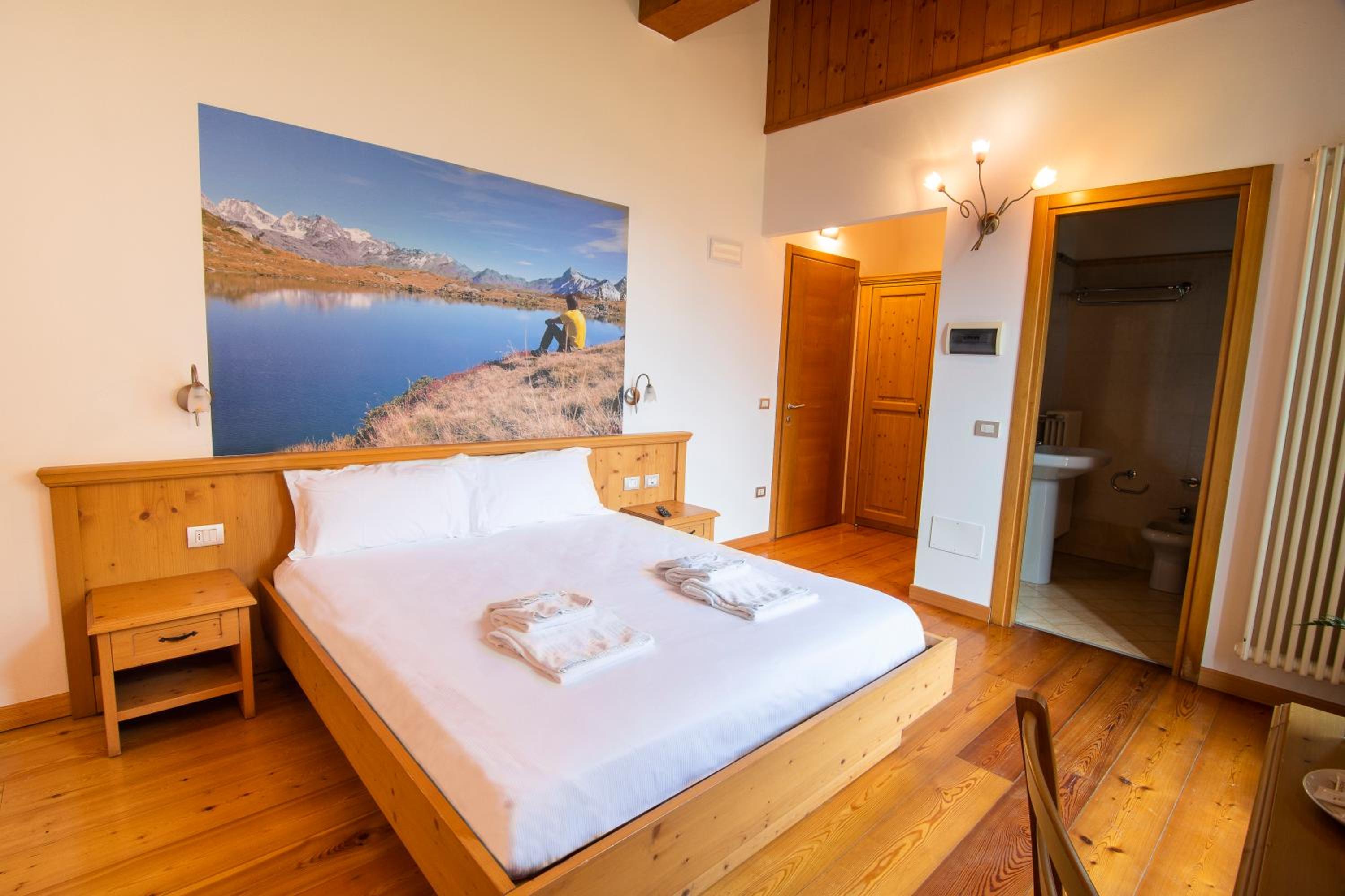 Double Room with Mountain View photo 1