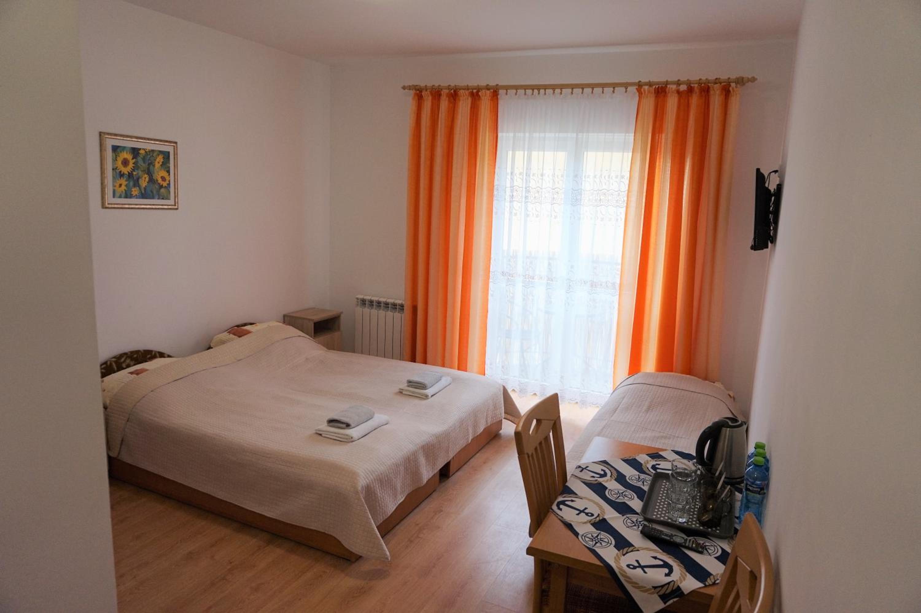 Classic Triple Room photo 1