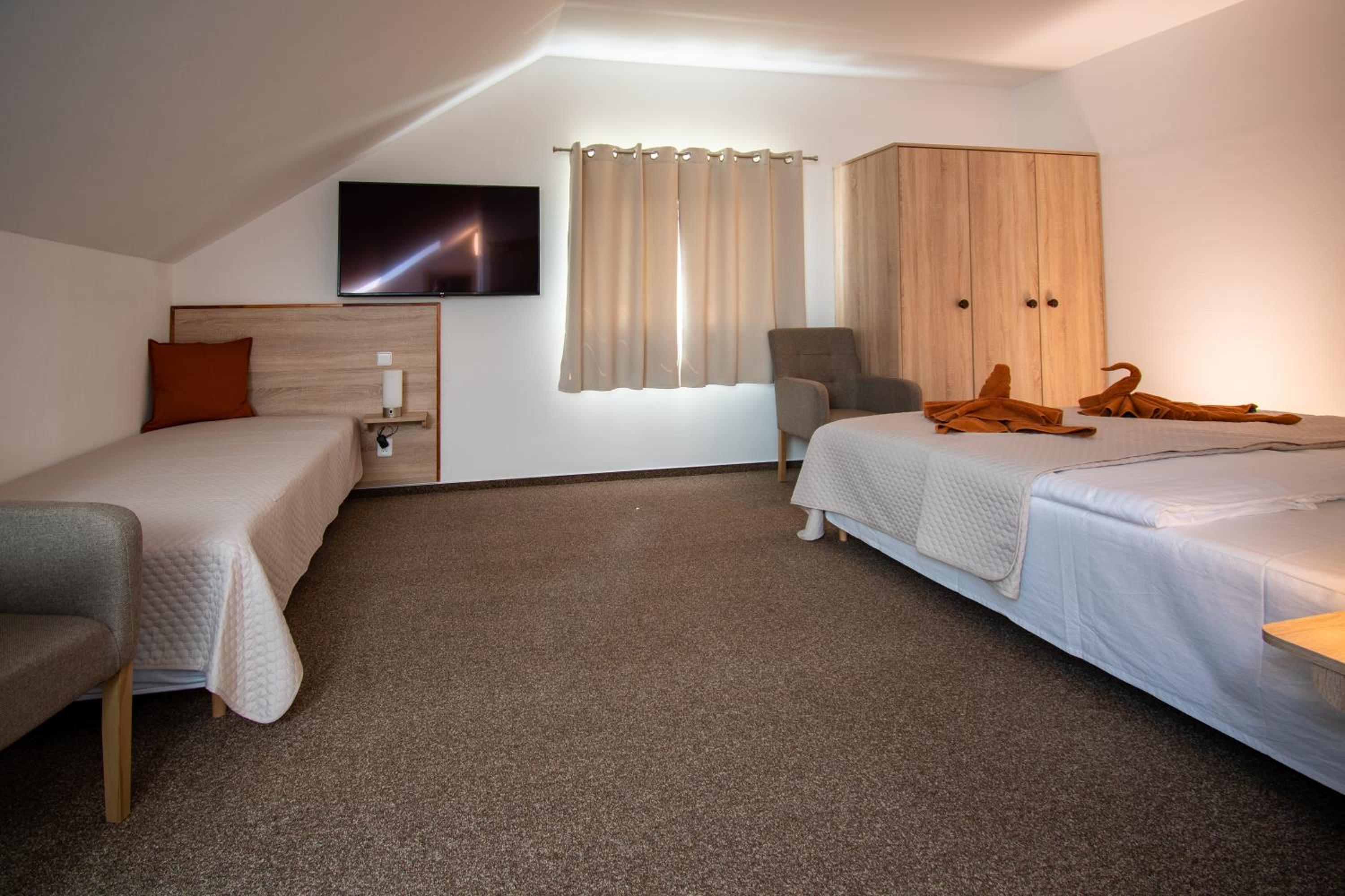 Comfort Triple Room - Photo 3