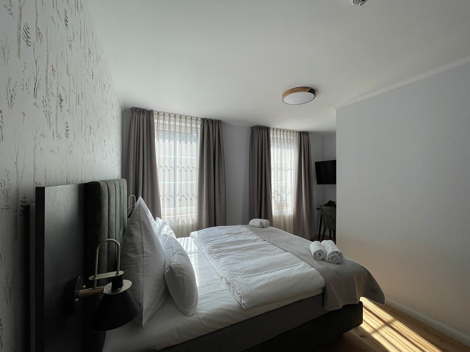 Queen Room - Photo 4