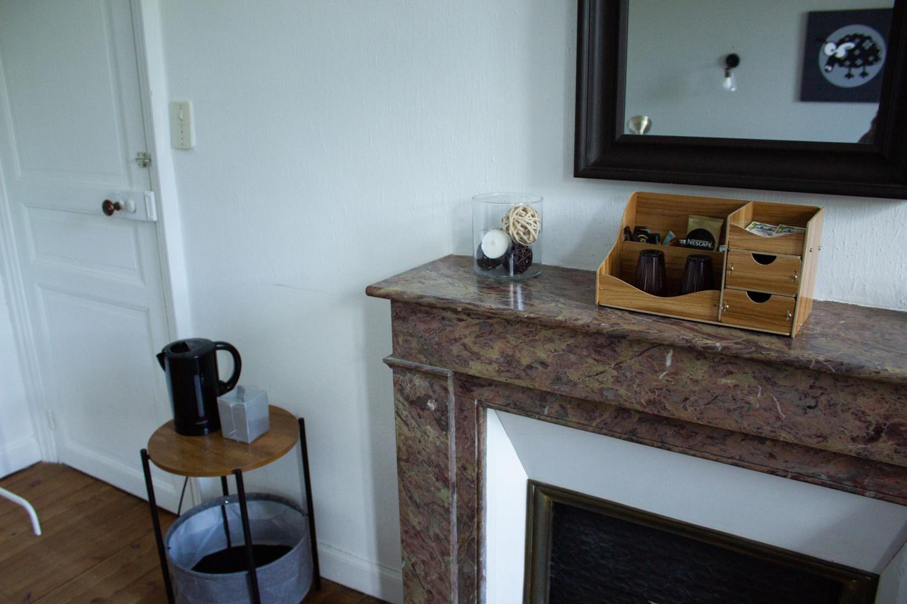 Two-Bedroom Suite - Photo 15