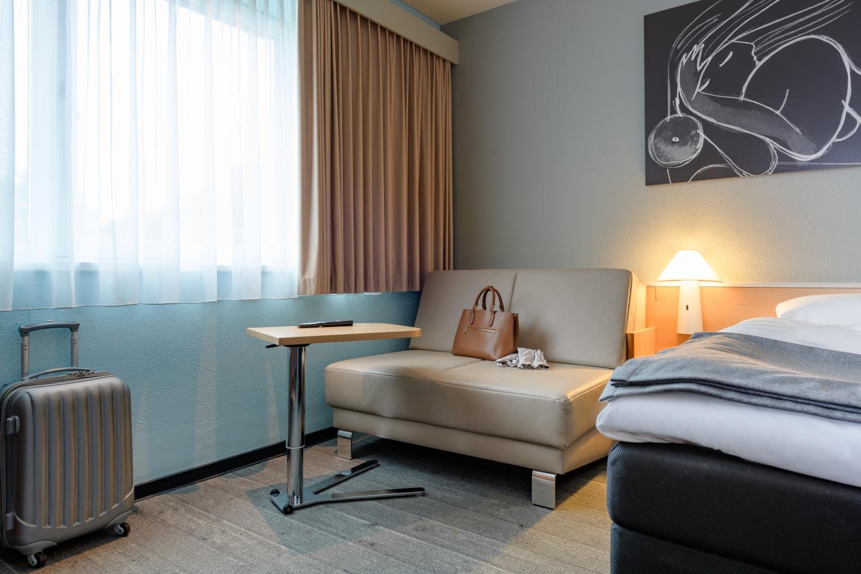 Double Room with Sofa Bed photo 2