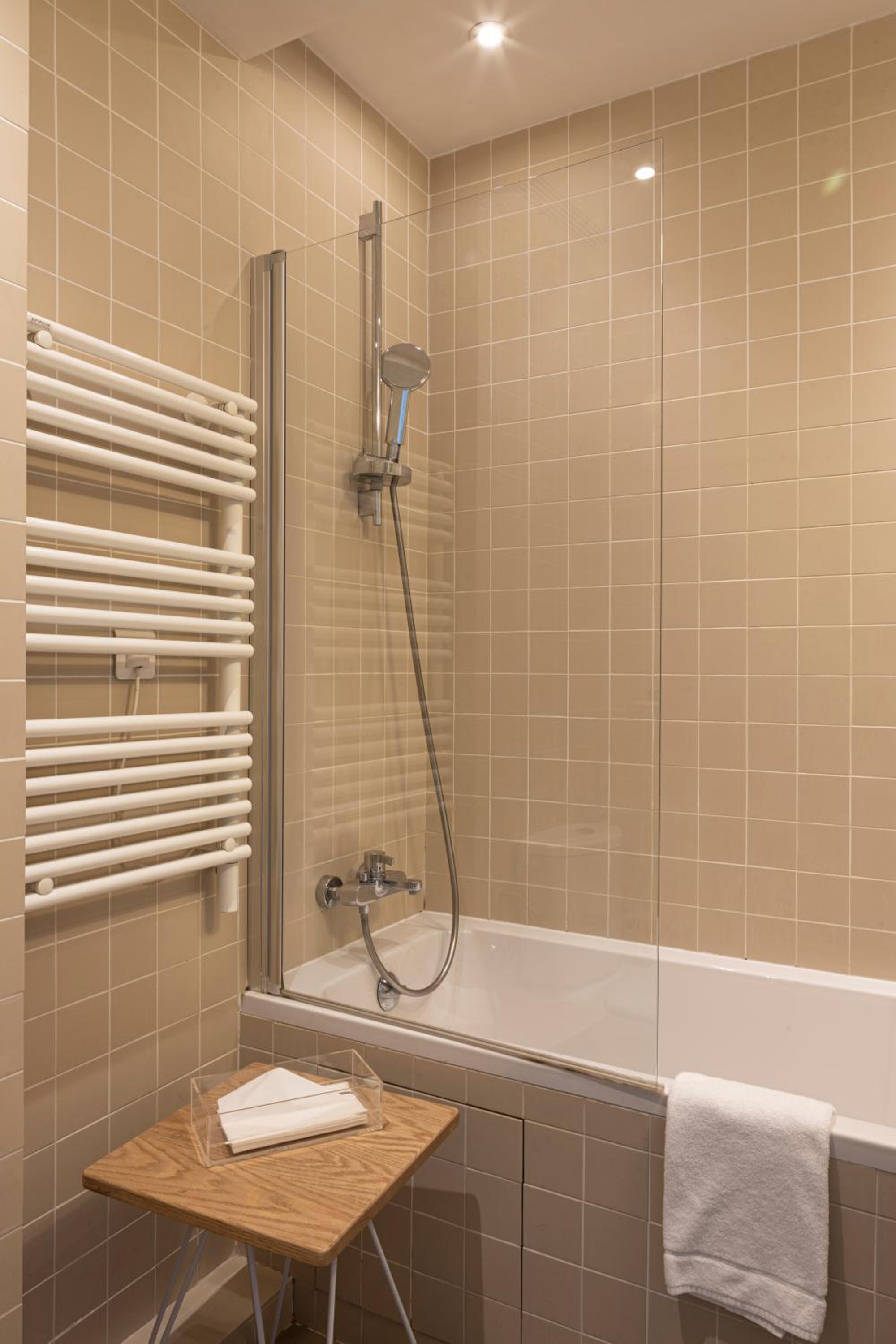 Nina Suite photo 2