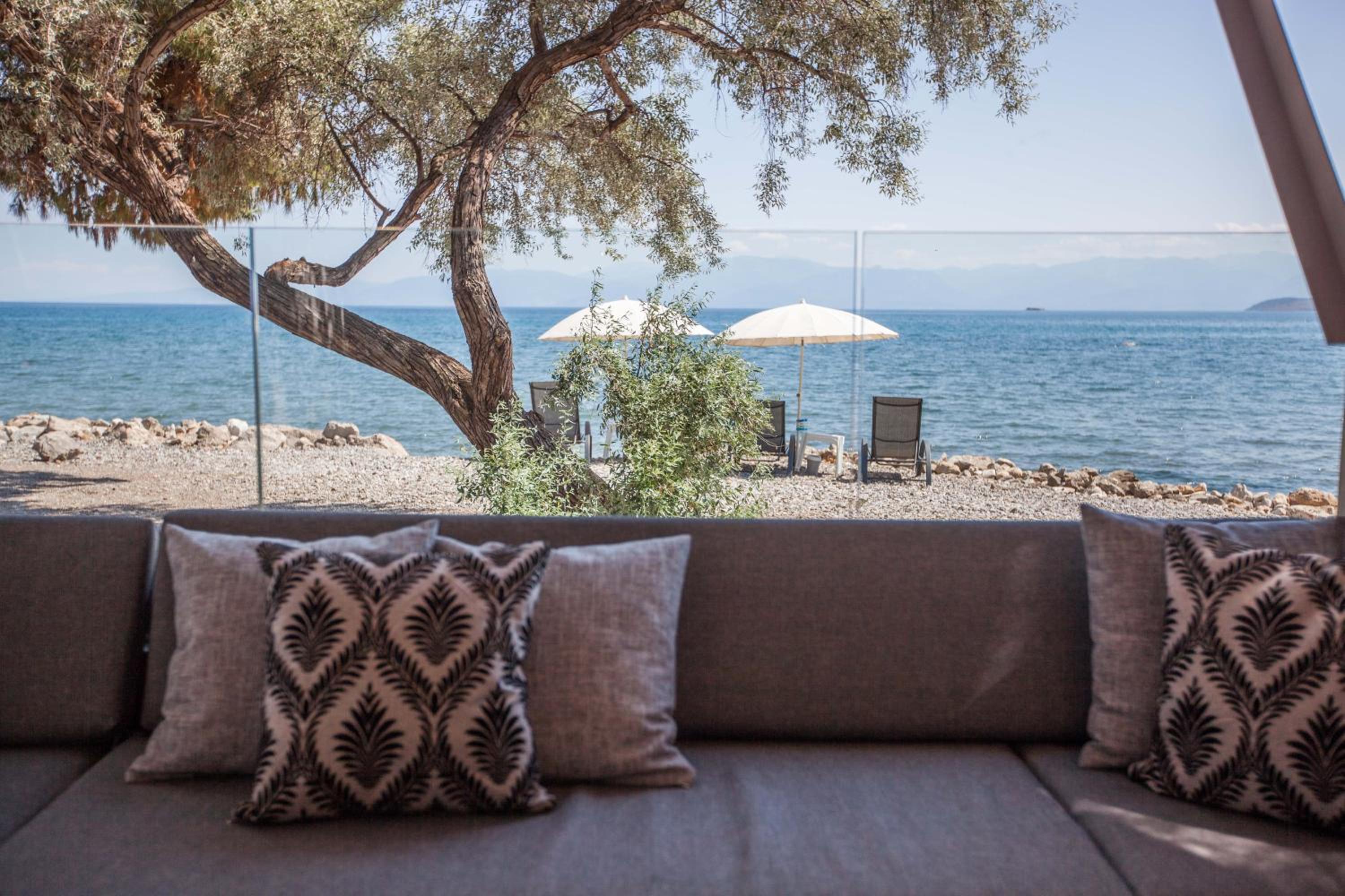 Deluxe Double Room with Balcony - Photo 45