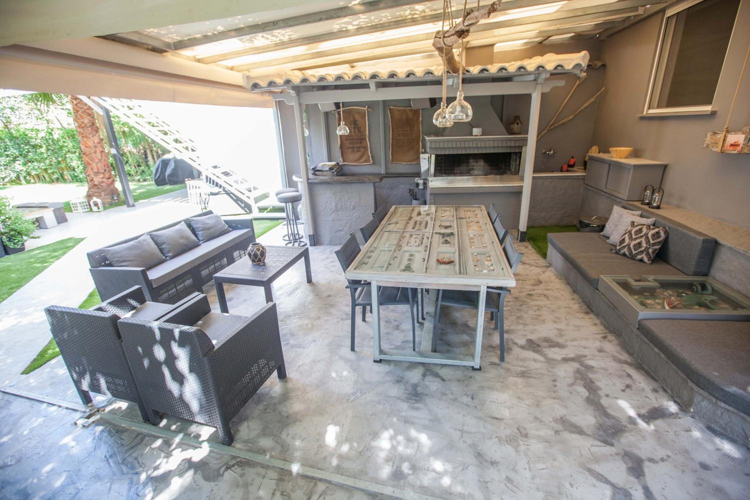 Deluxe Double Room with Balcony - Photo 53