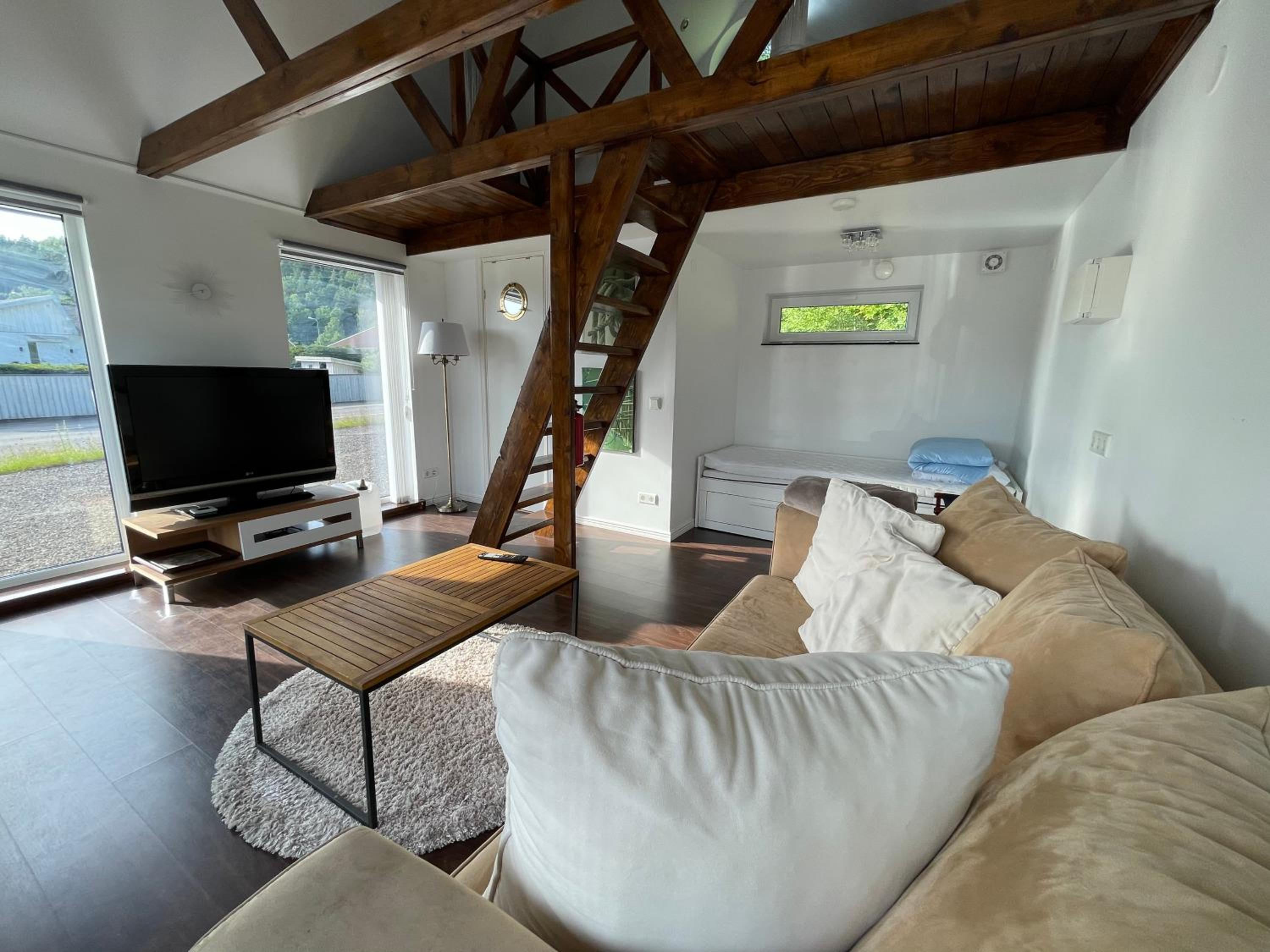 Family Bungalow - Photo 11