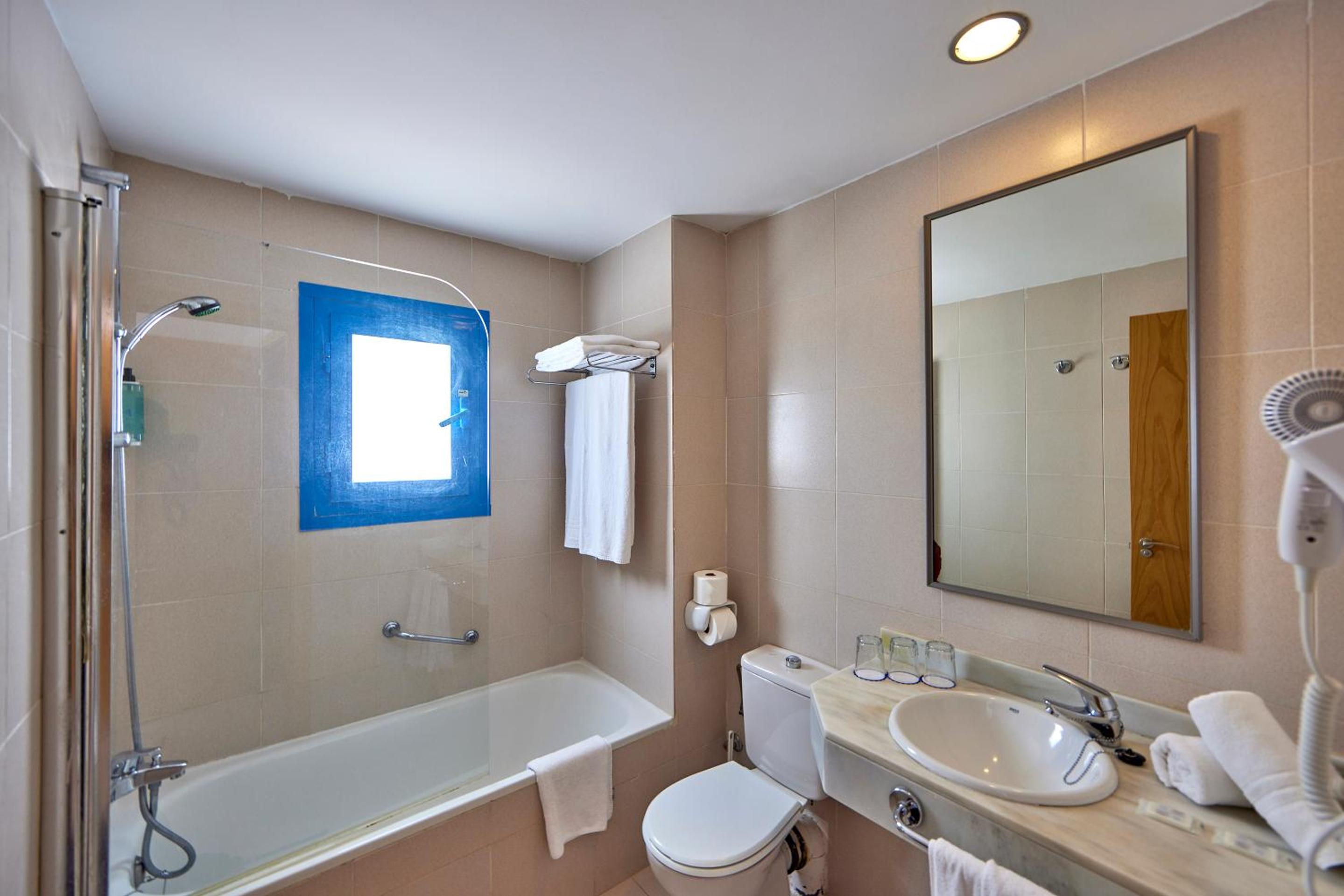 Double Room - Single Use photo 2