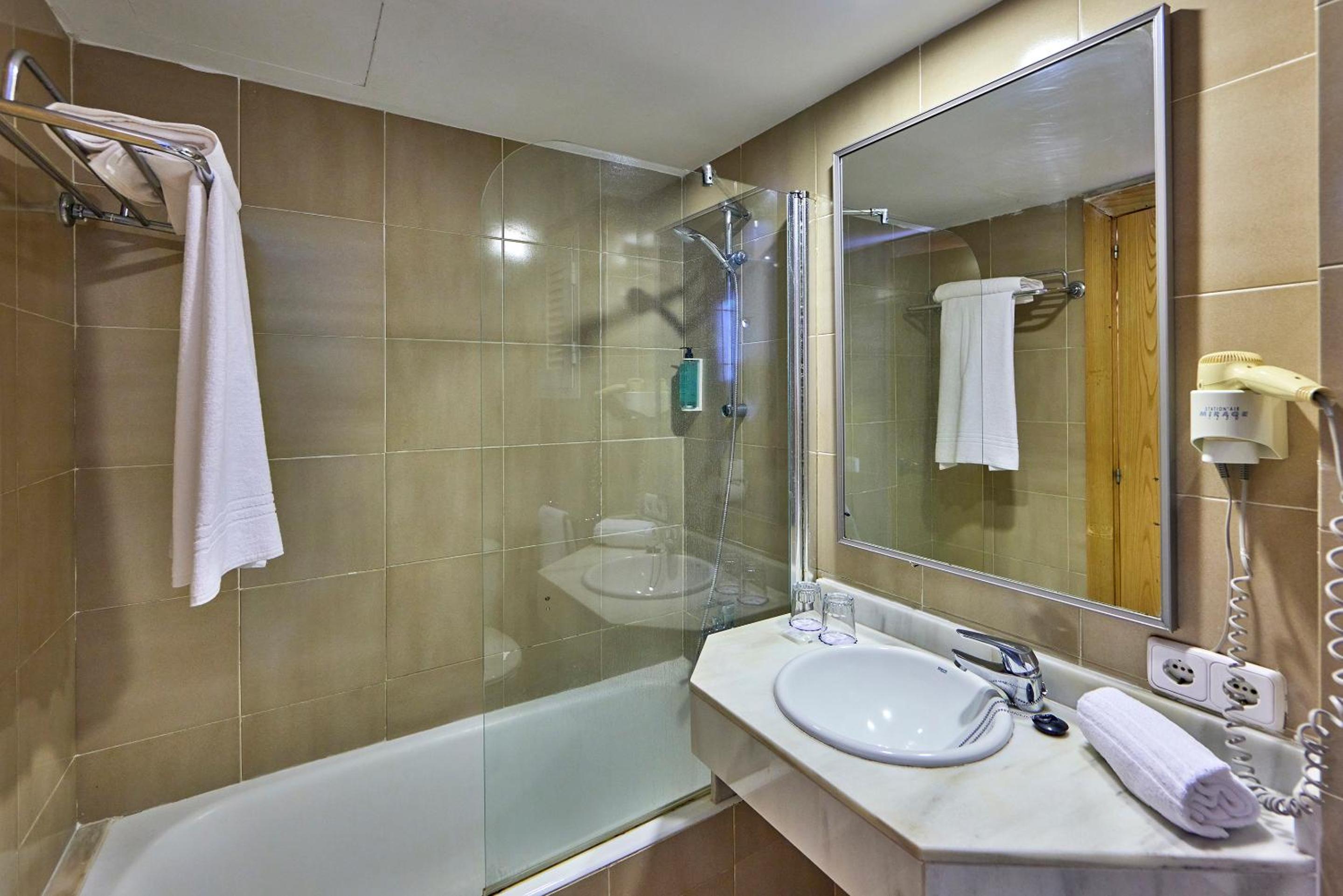 Double Room - Single Use photo 3
