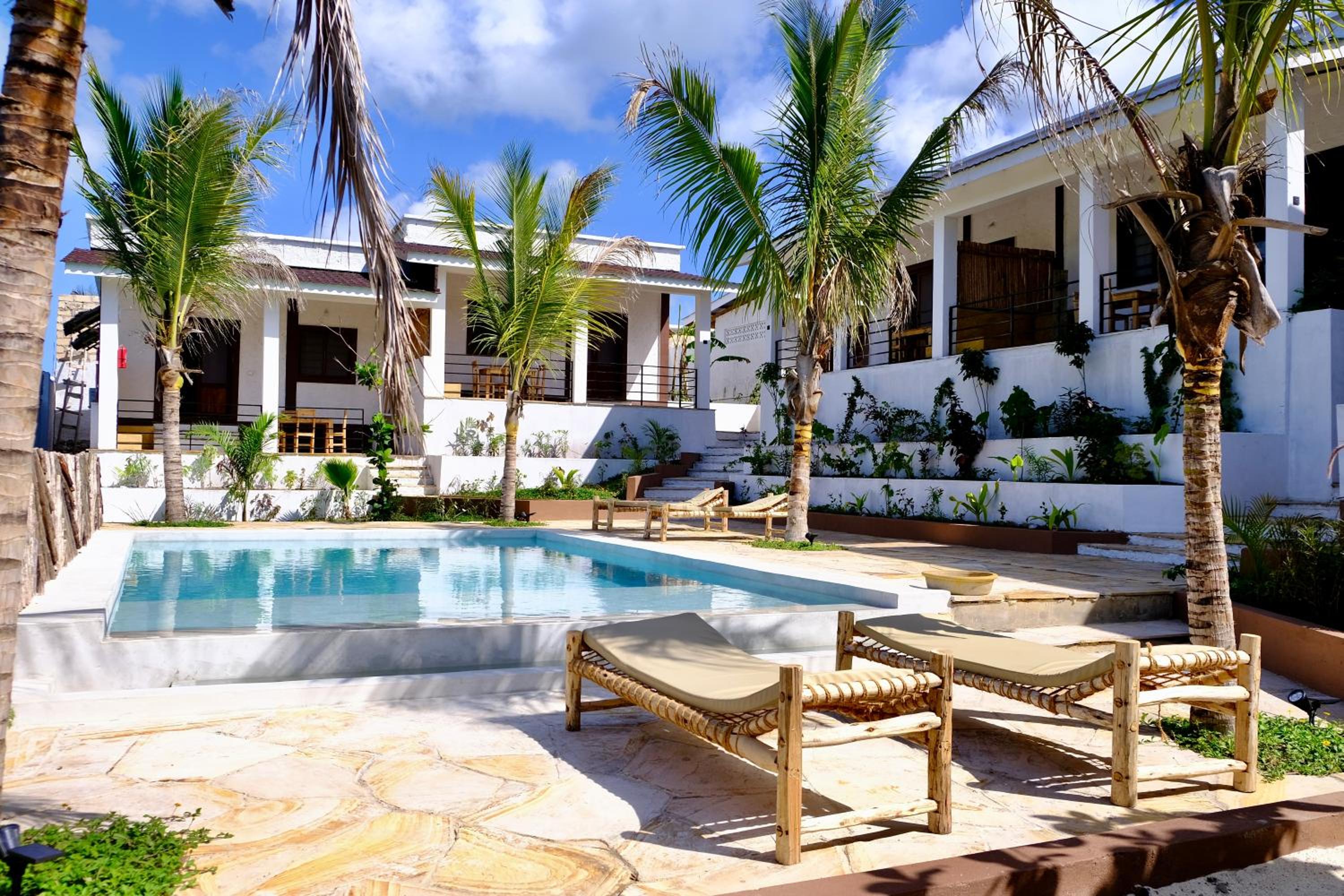 Two-Bedroom Villa - Photo 37