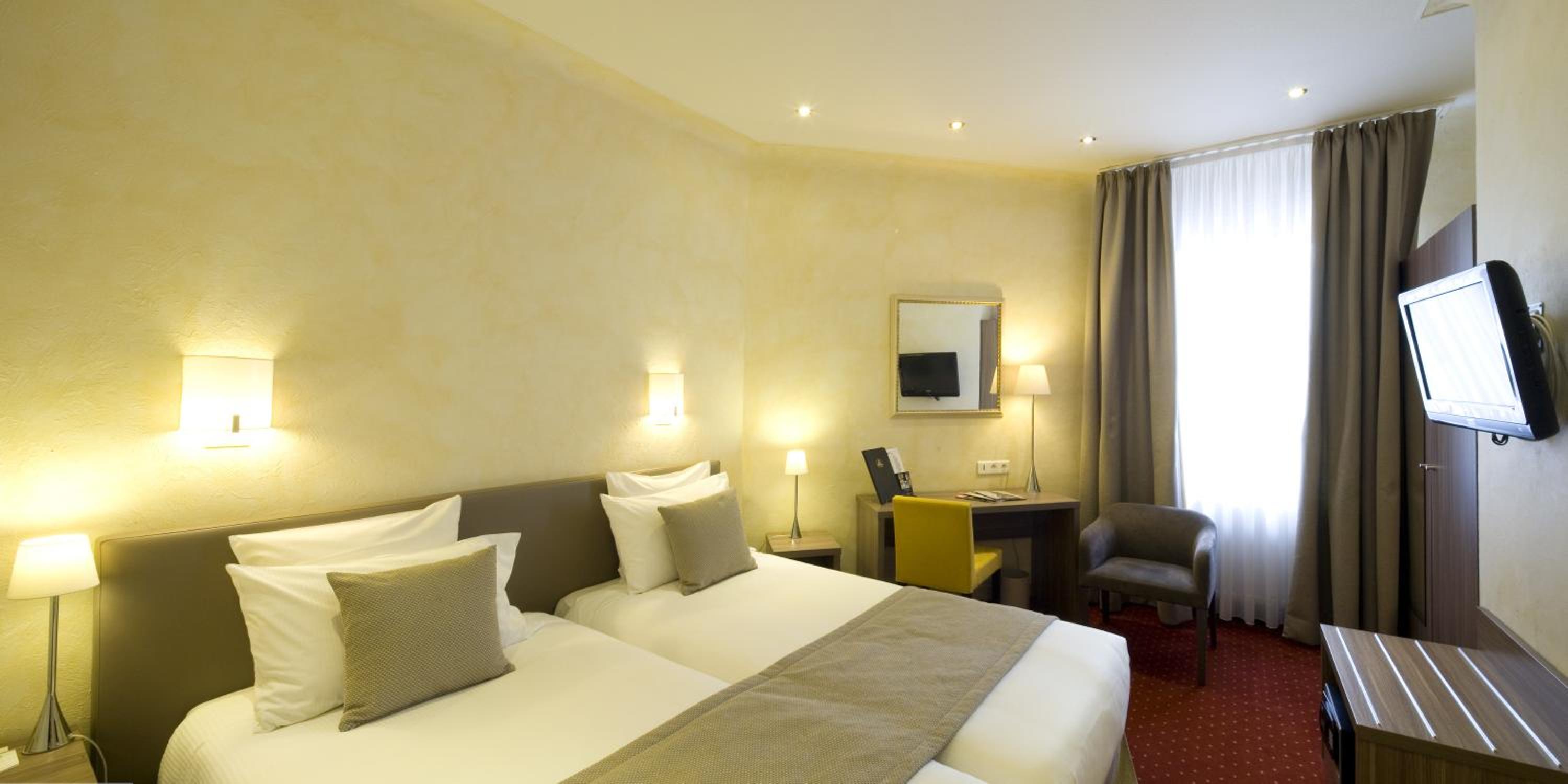 Standard Double or Twin Room - Photo 4