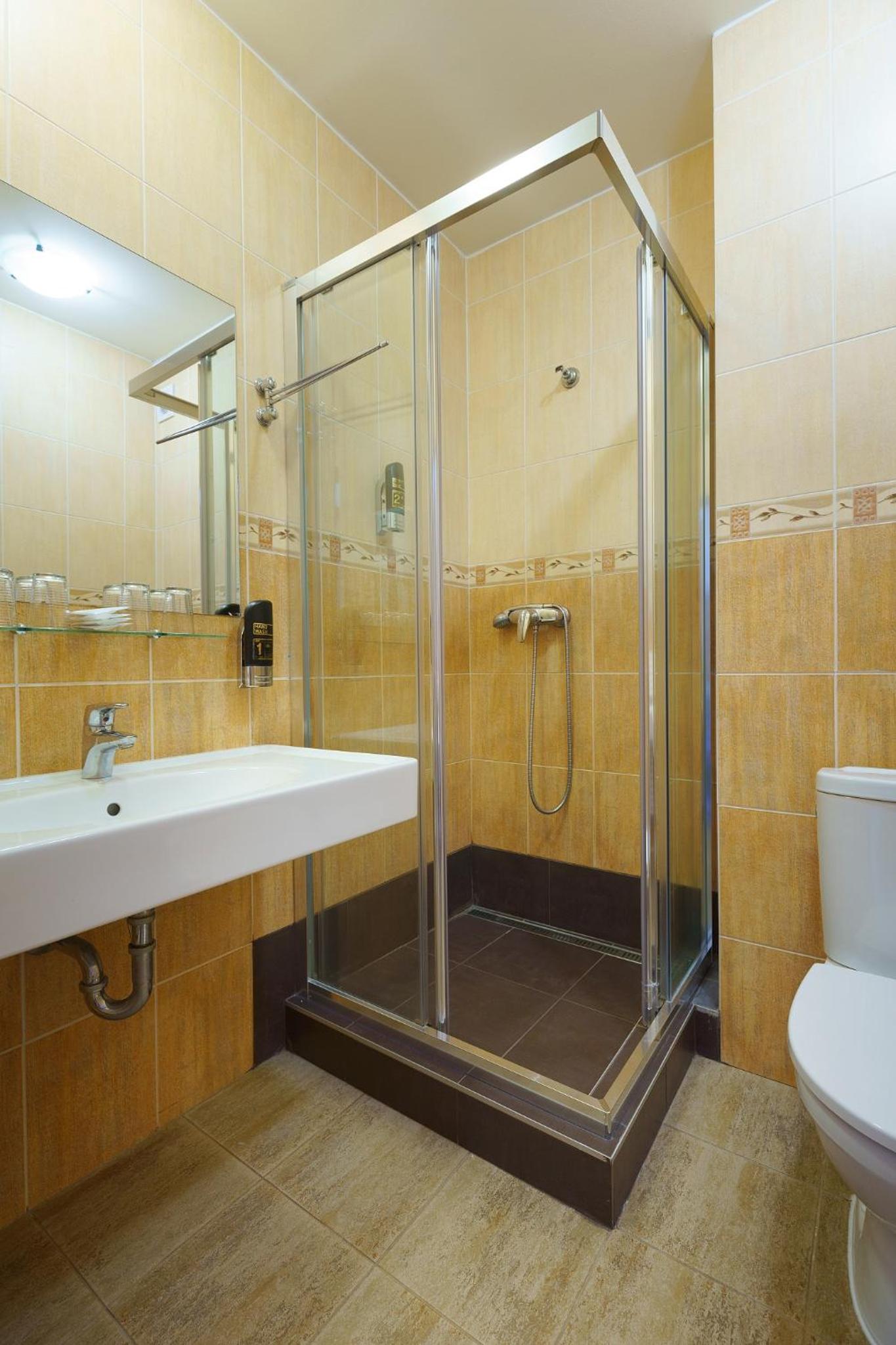 Standard Double Room with Balcony photo 3