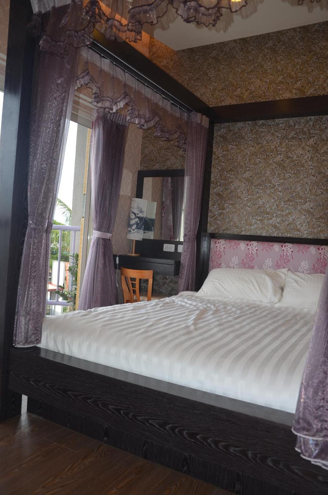 Twin Room with Balcony photo 1