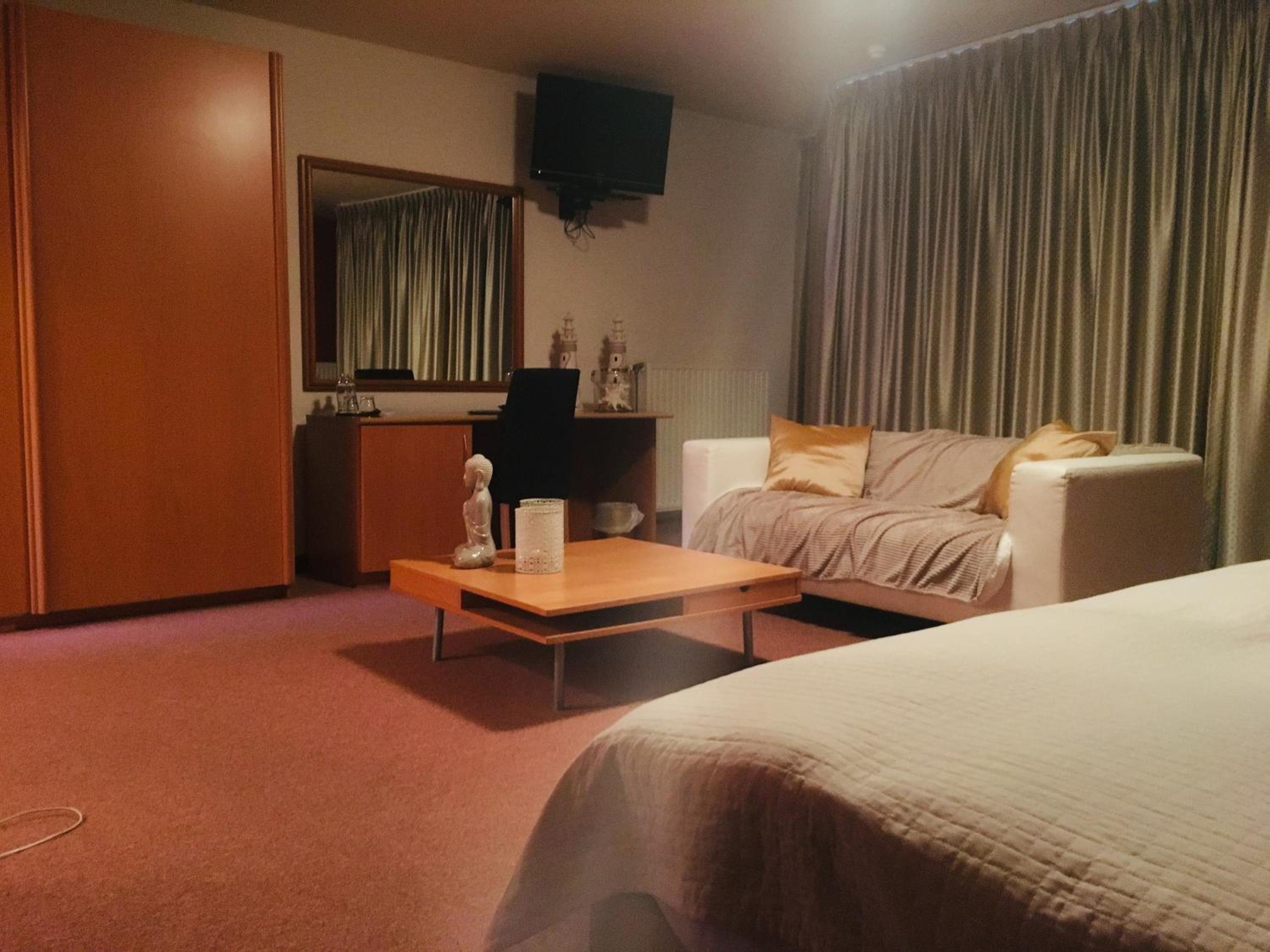 Junior Suite With Balcony photo 2