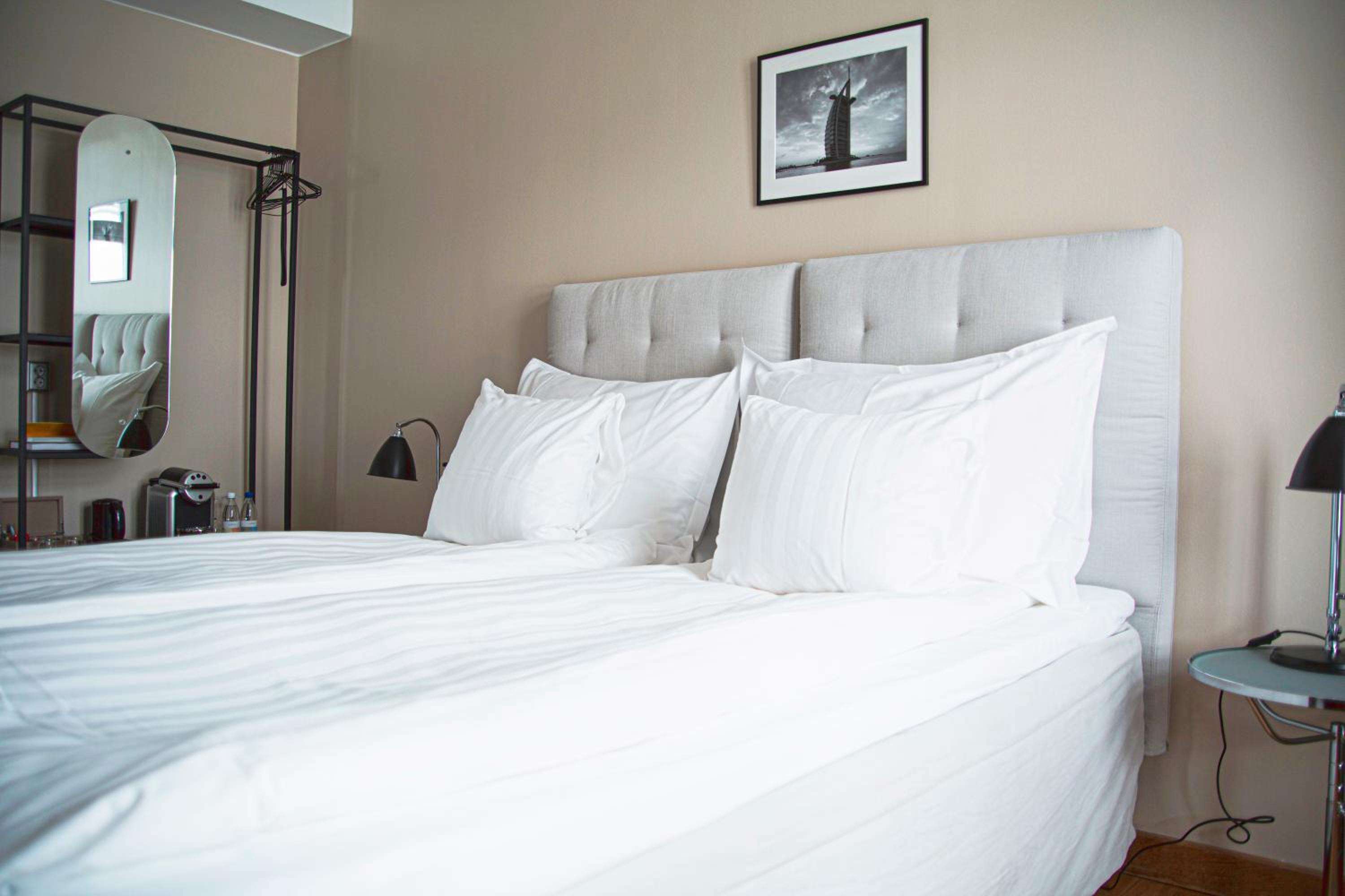 Double Room - Photo 11