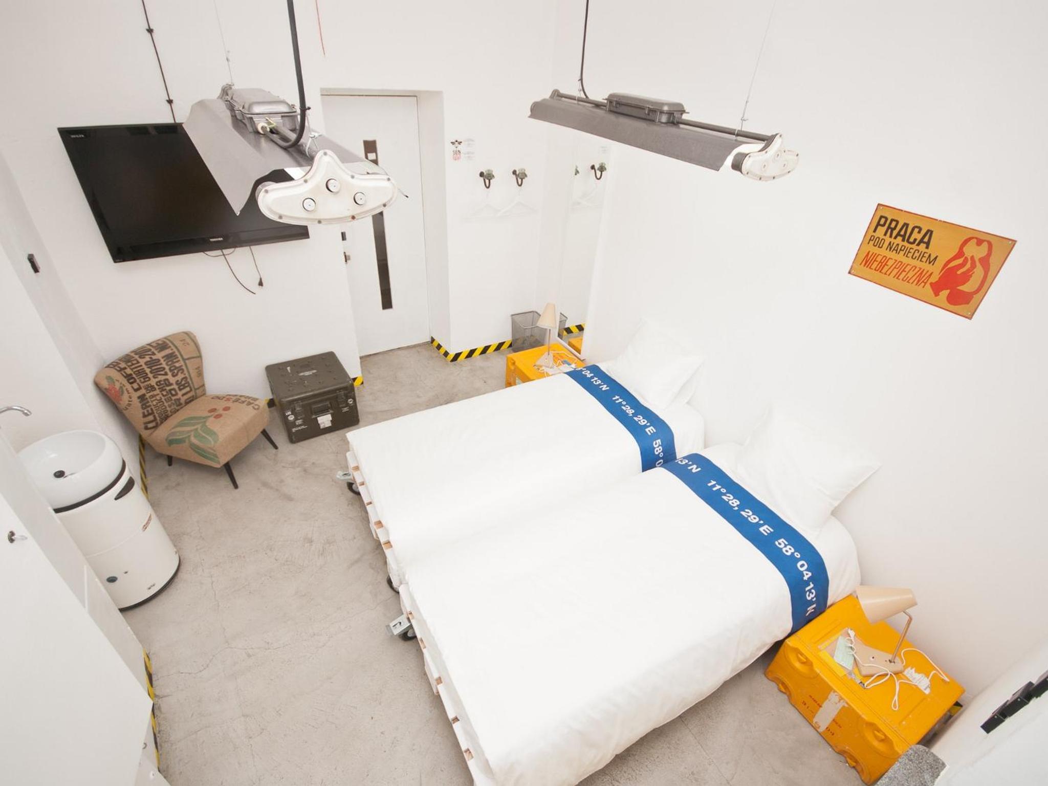 Double or Twin Room with Private External Bathroom photo 3