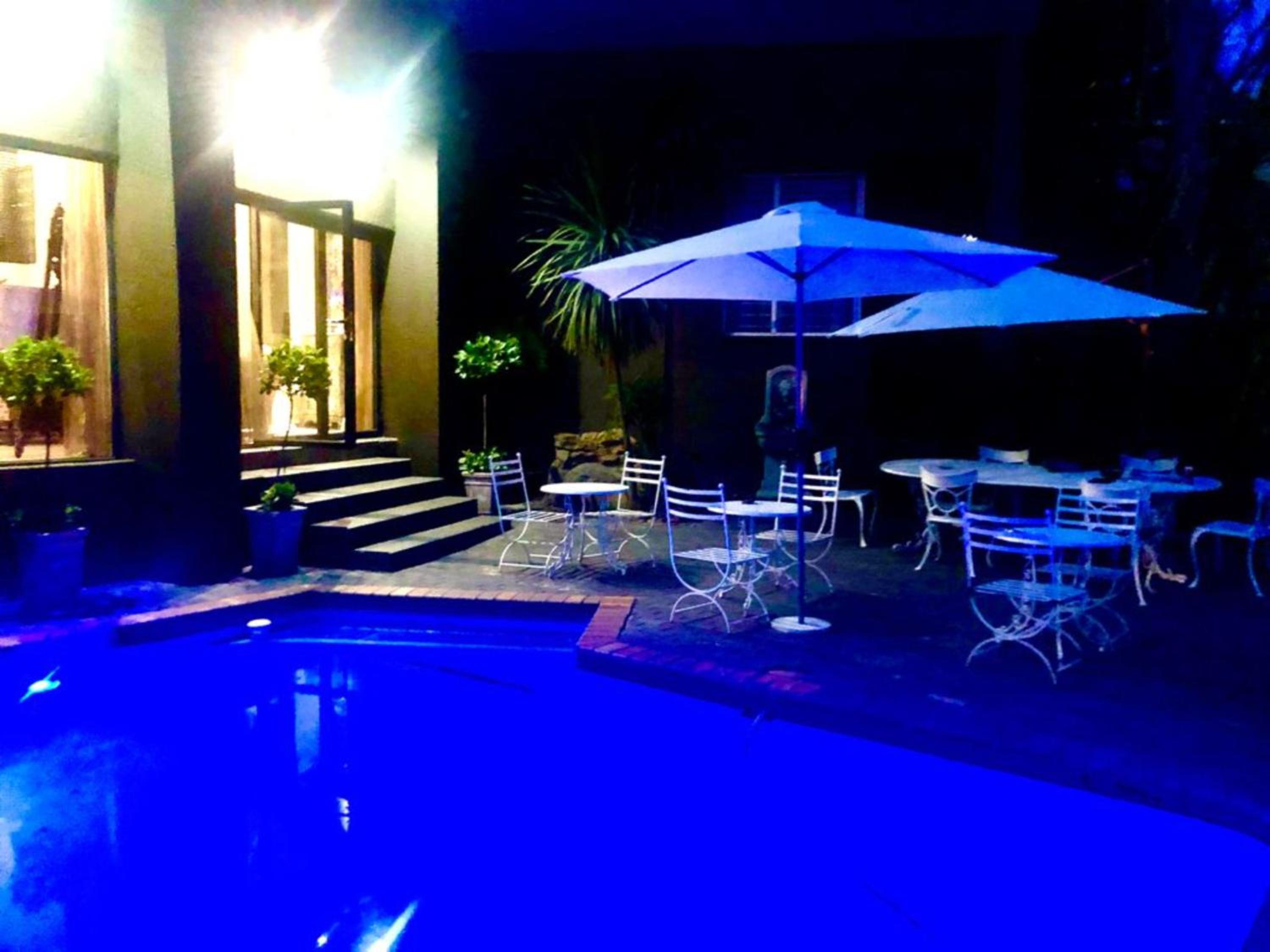 Double Room - Photo 10