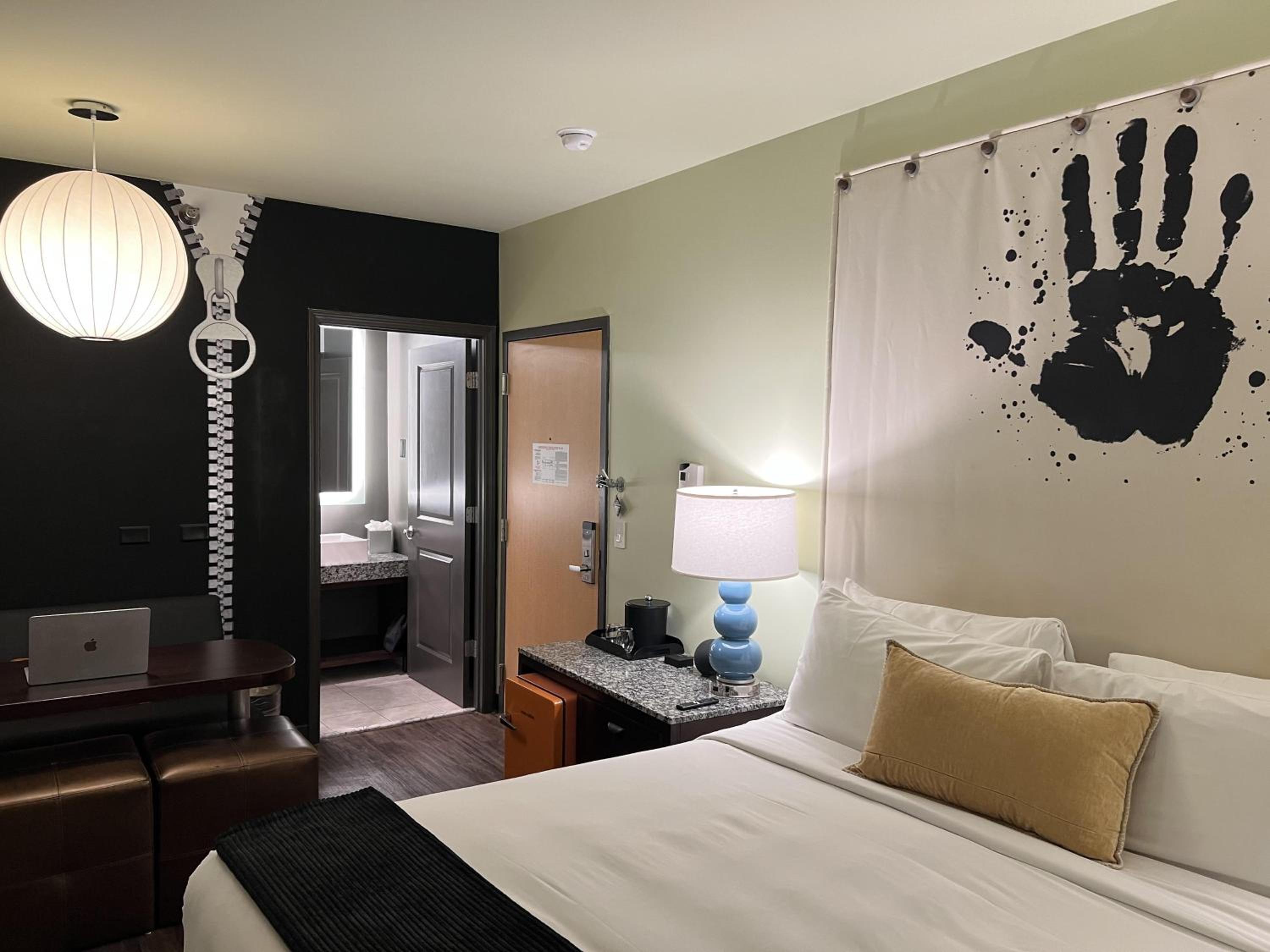 King Room