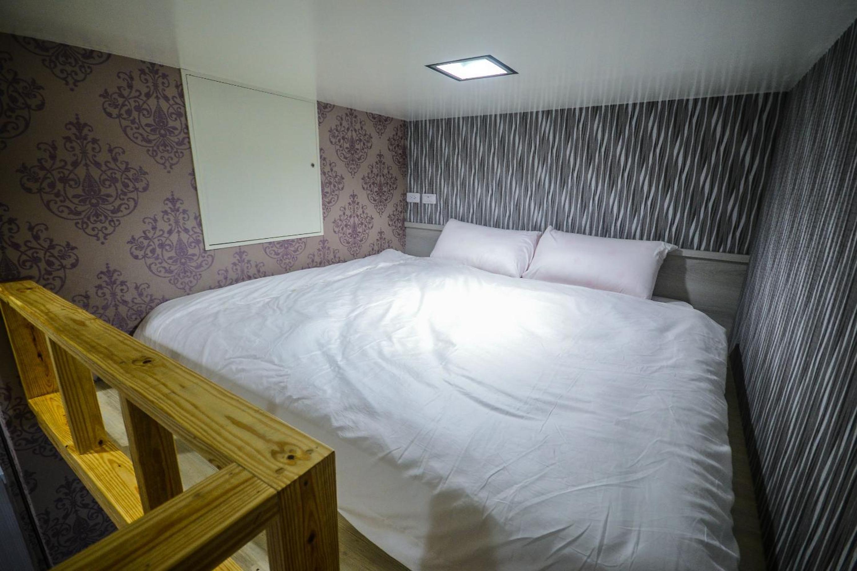 Quadruple Room with Bathroom photo 1