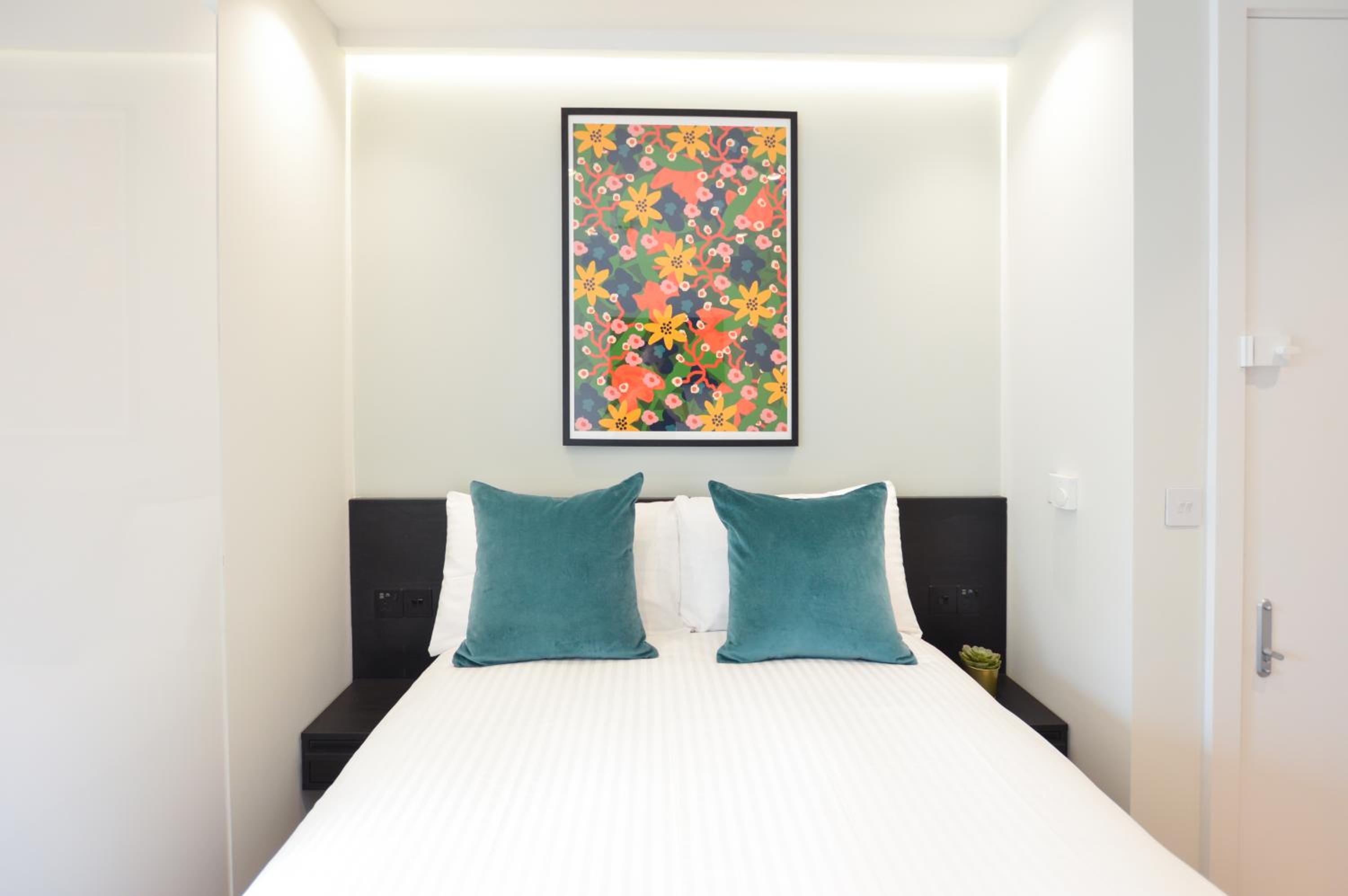 Small Studio Apartment photo 1