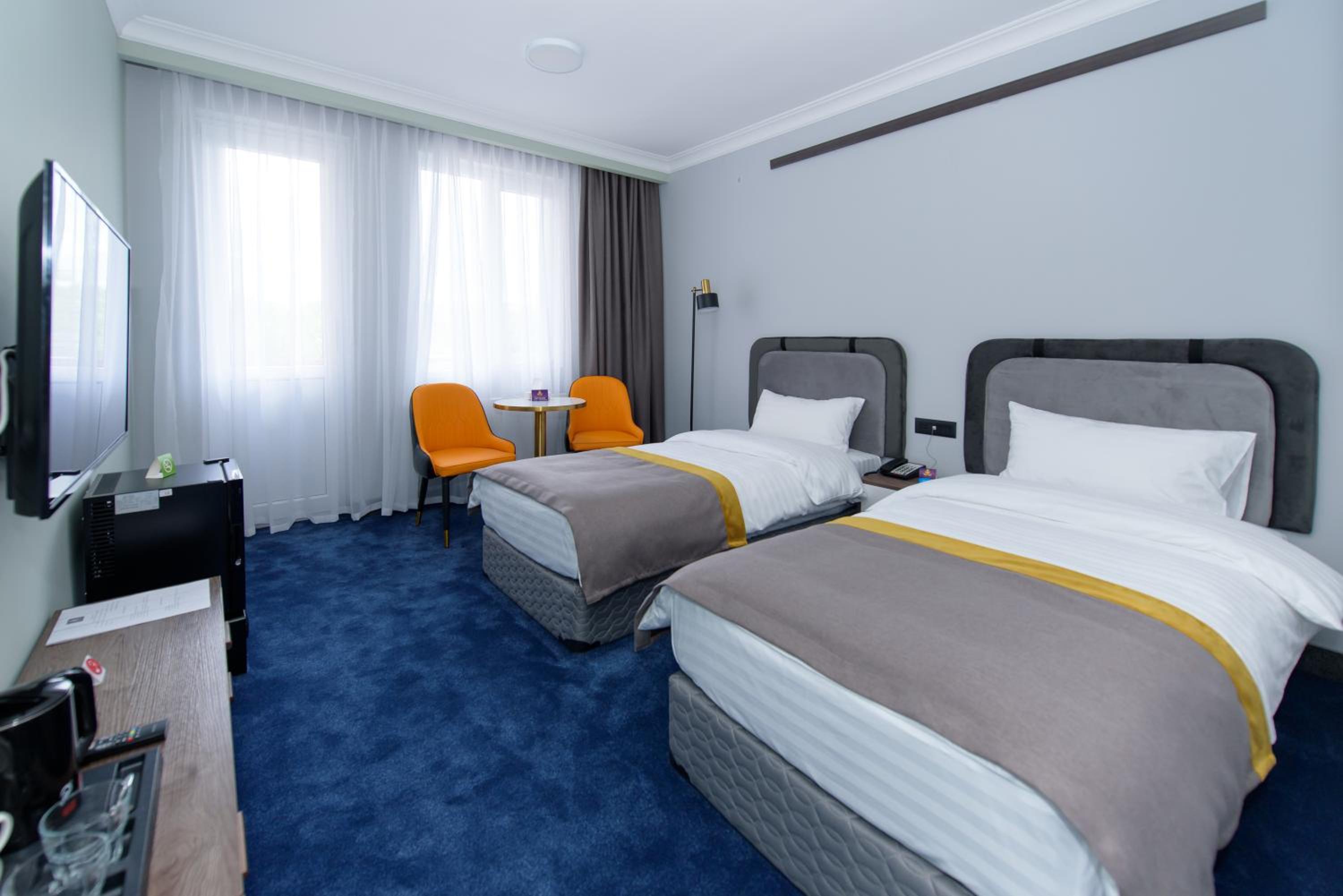 Standard Twin Room with Balcony photo 1