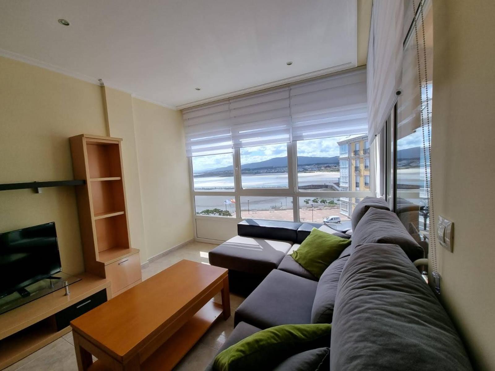 Apartamento con vista al mar