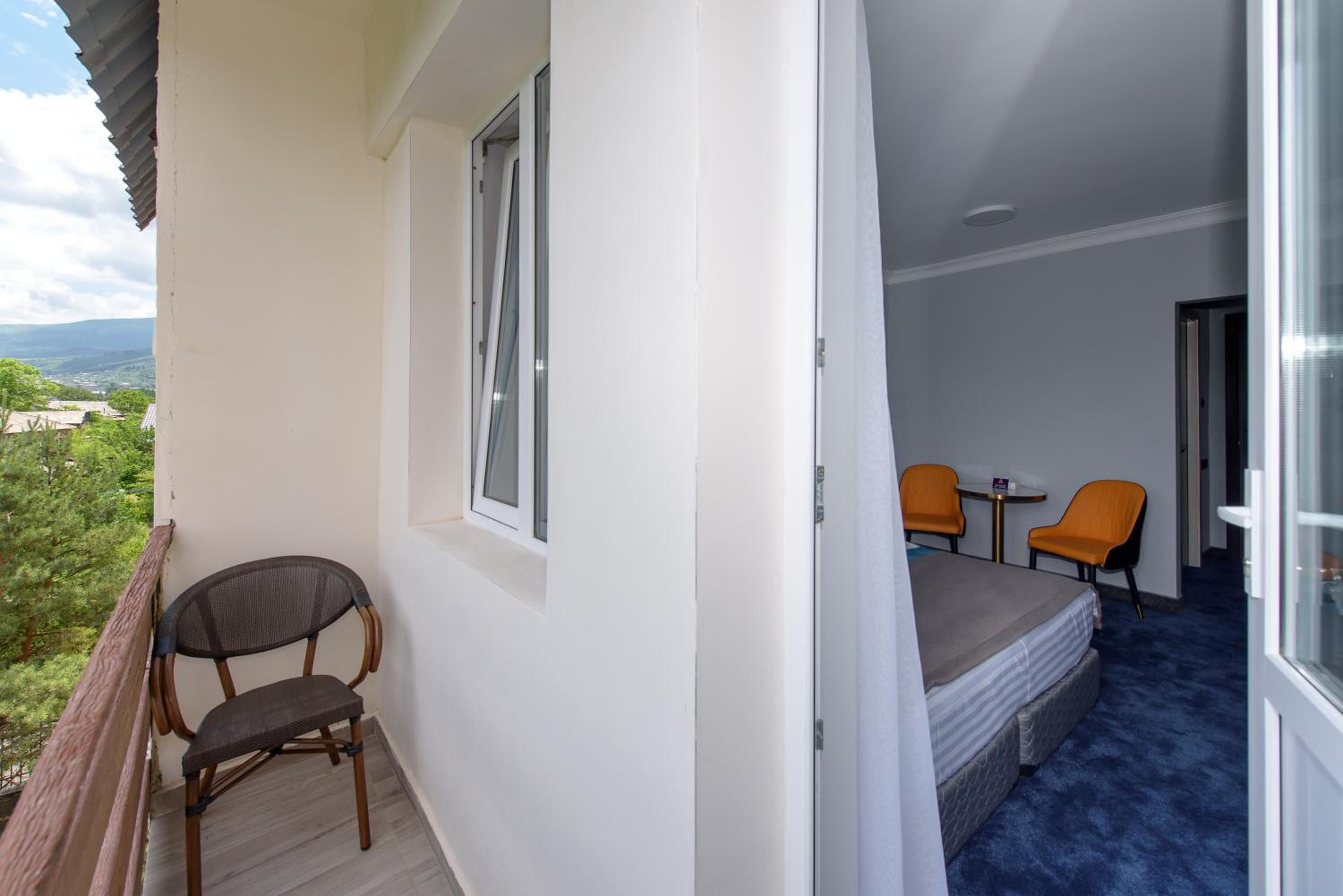 Standard Double Room photo 2