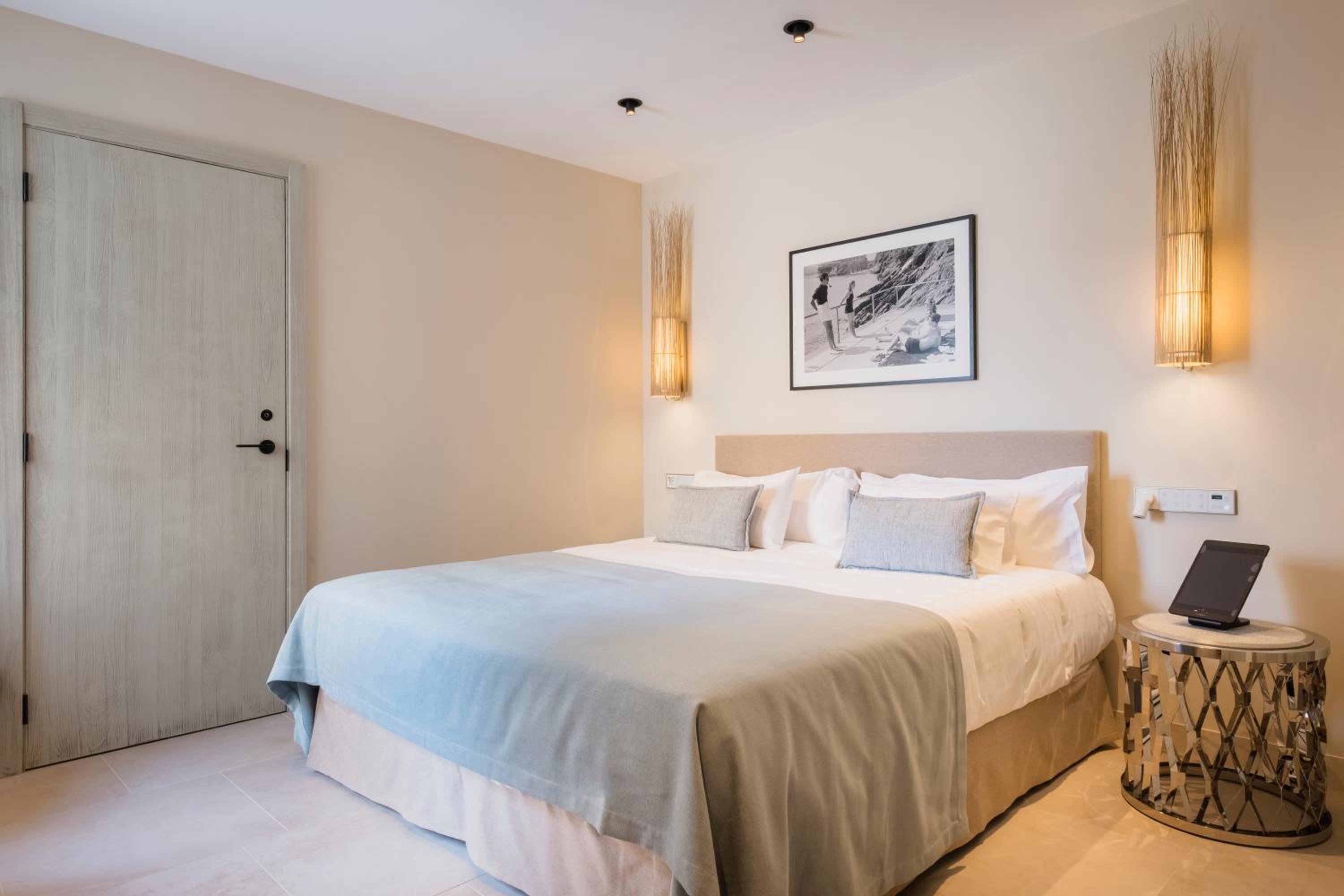 Standard Double Room - Photo 2
