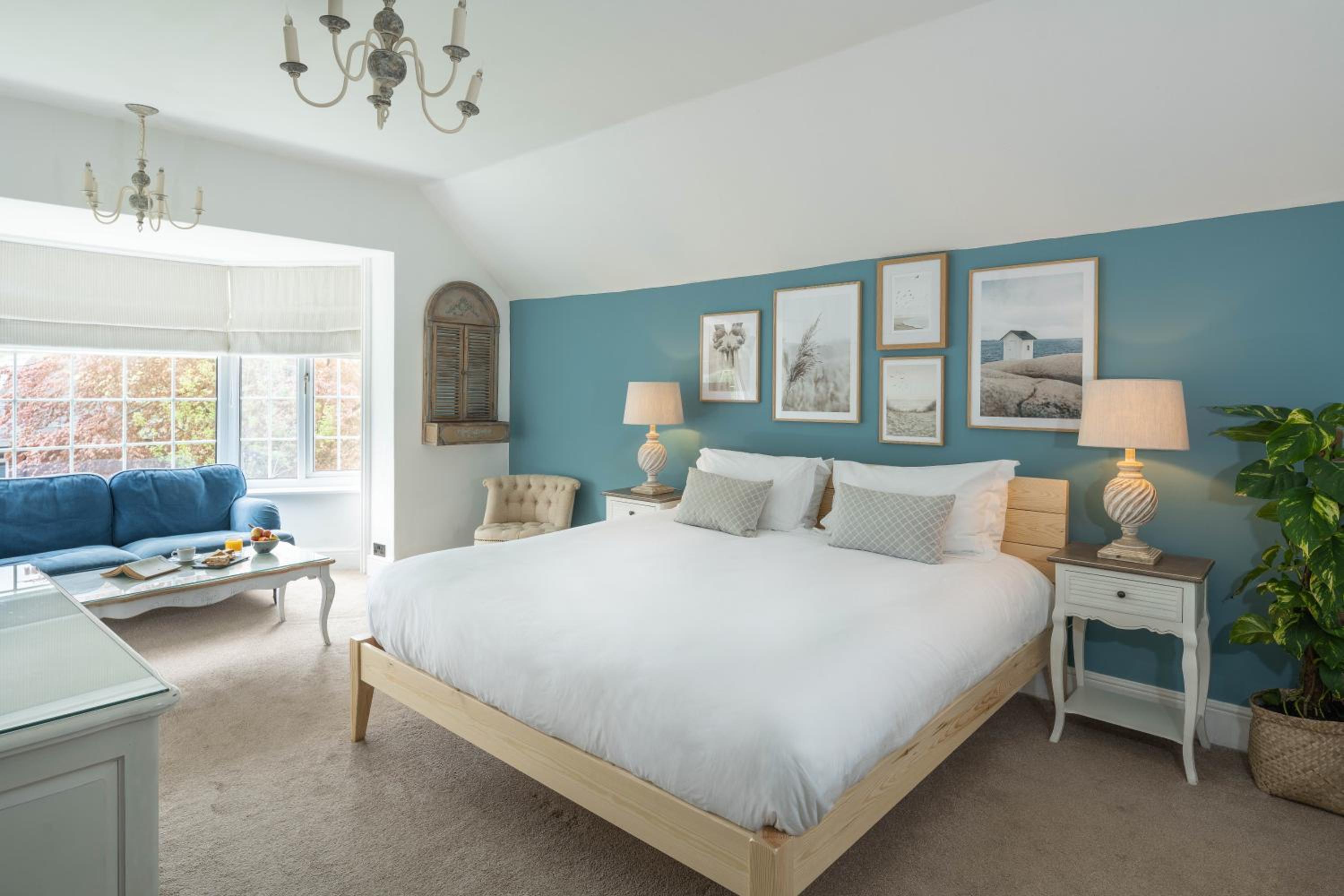 Deluxe King Room - Photo 3
