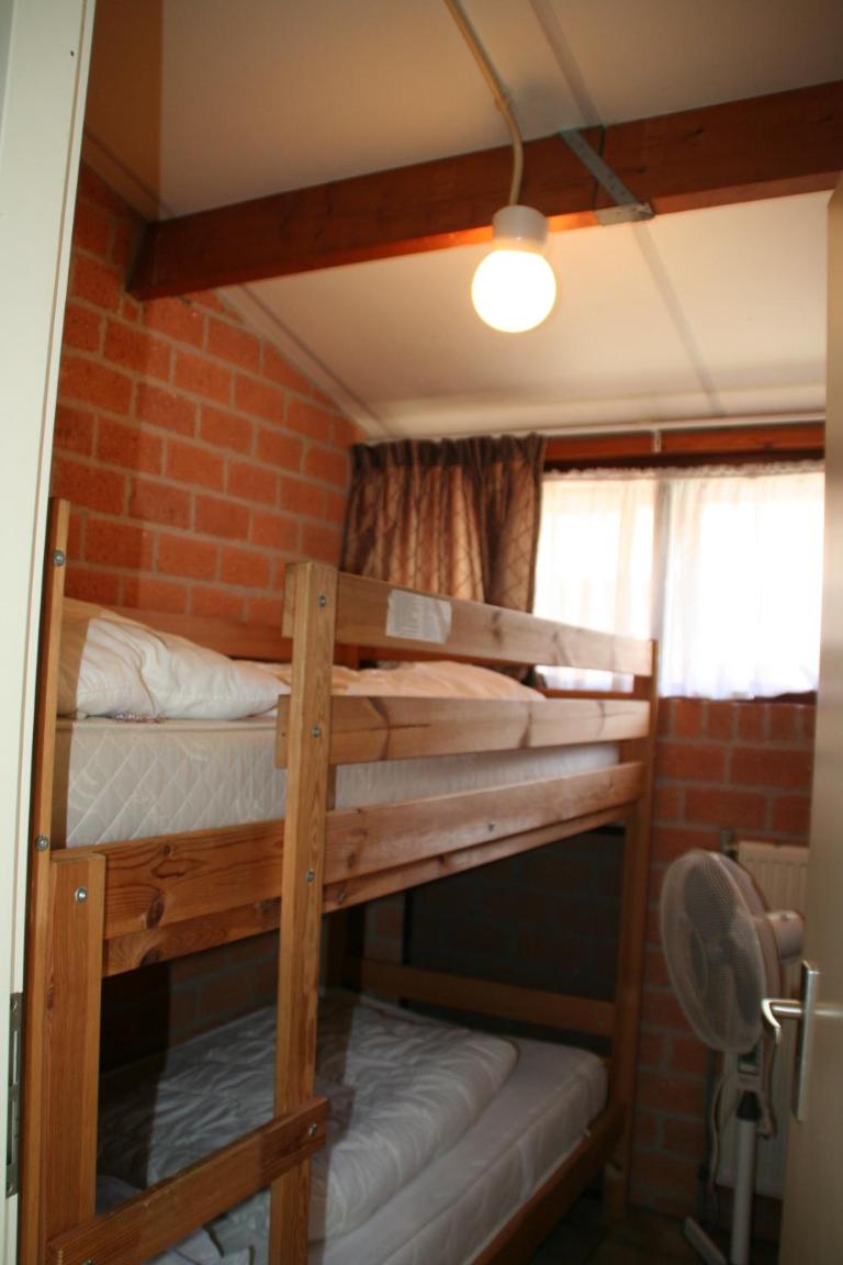 Three-Bedroom House photo 3