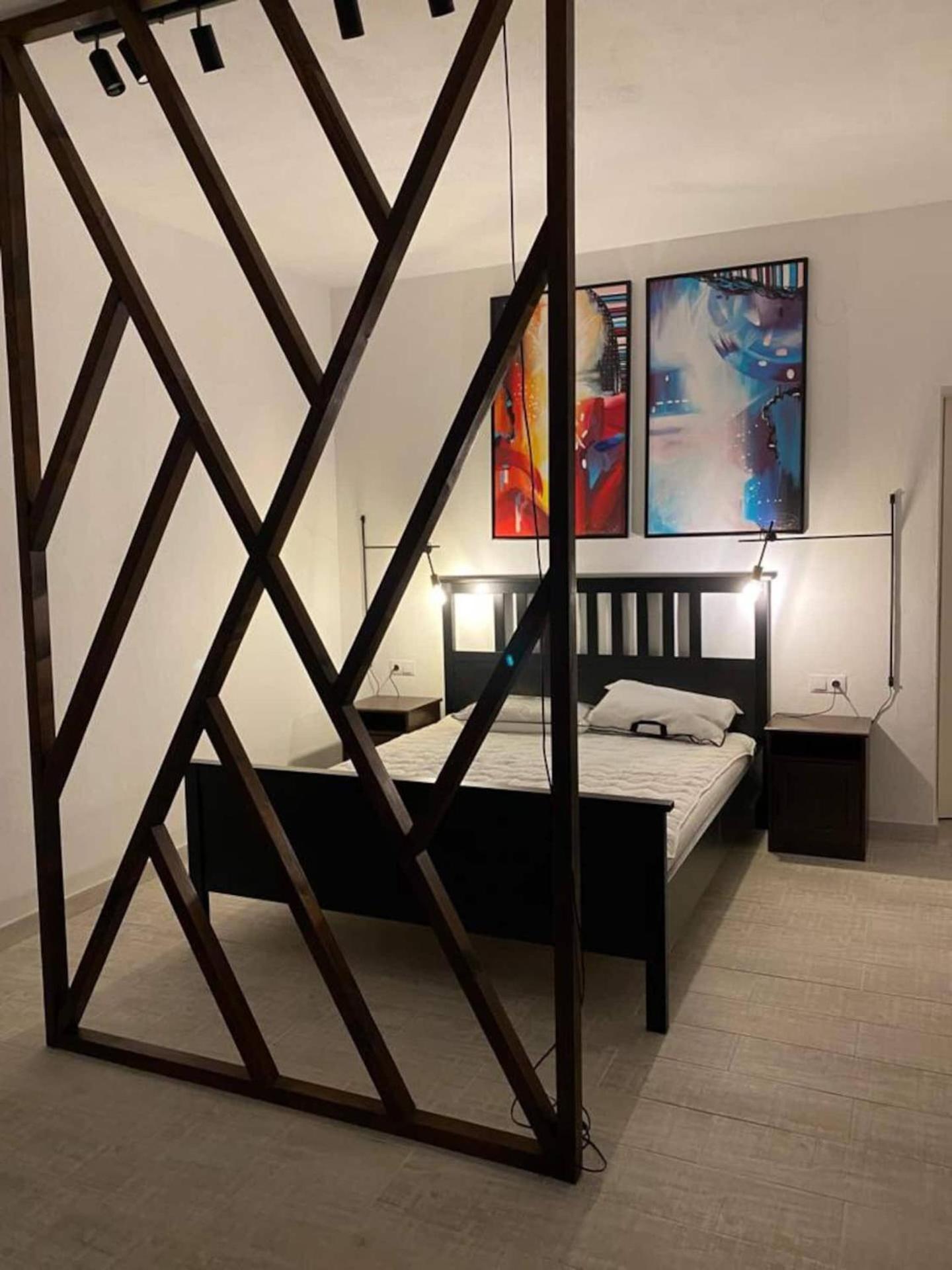 Double Room - Photo 6