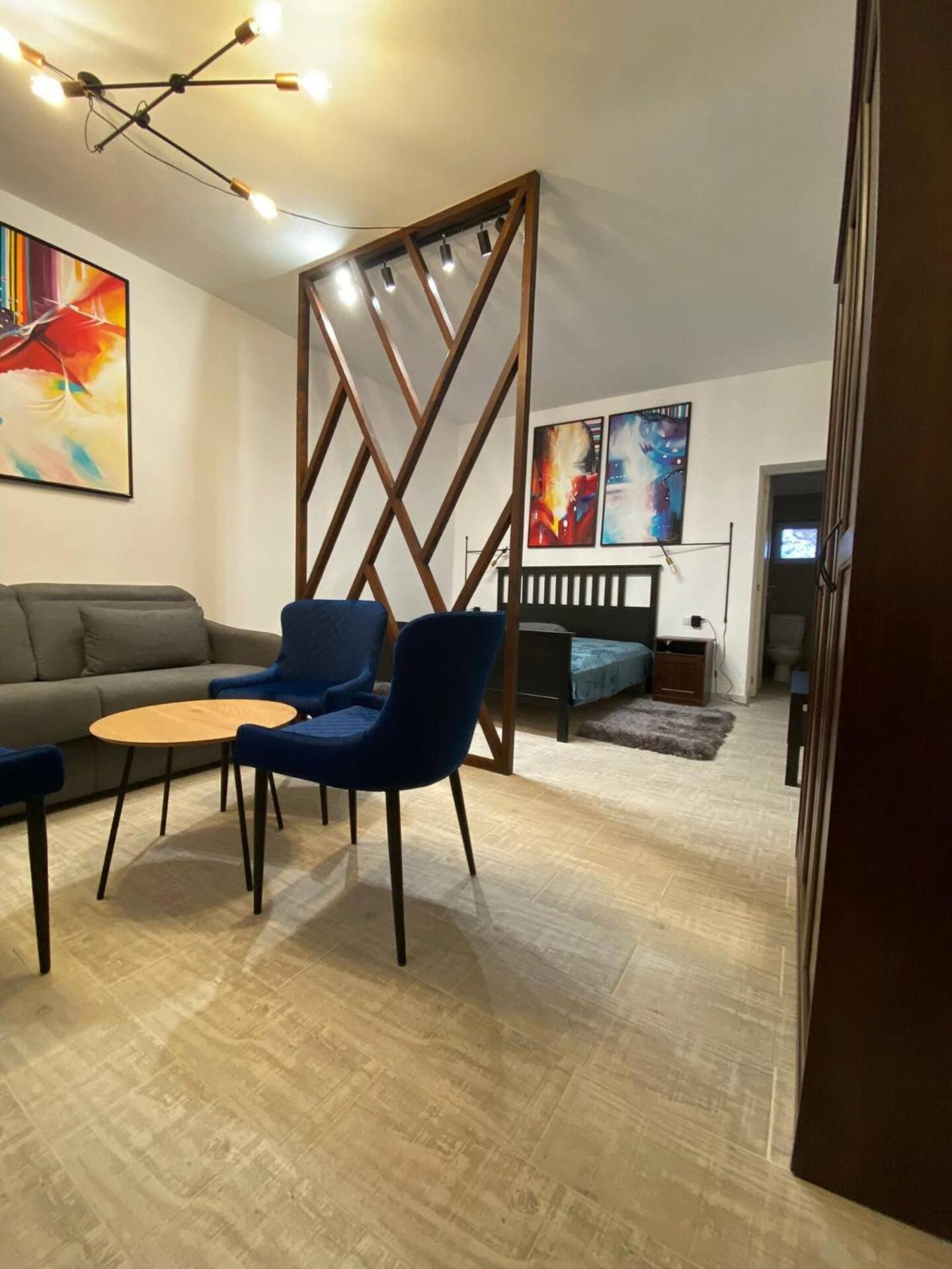 Double Room - Photo 7