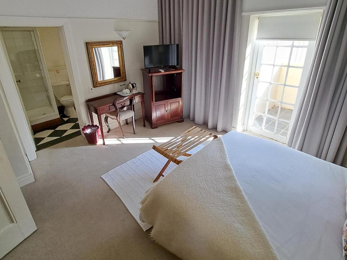 Basic Double Room