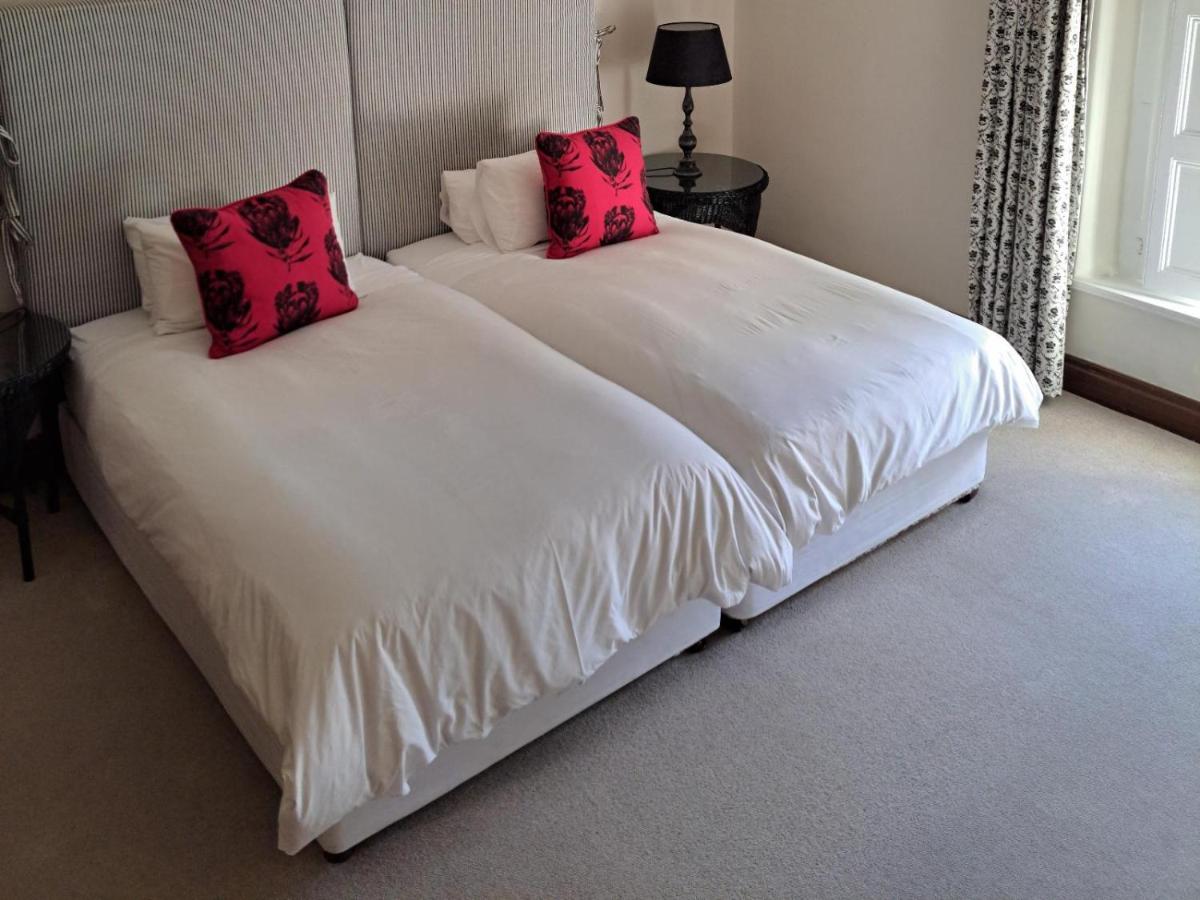 Economy Twin Room